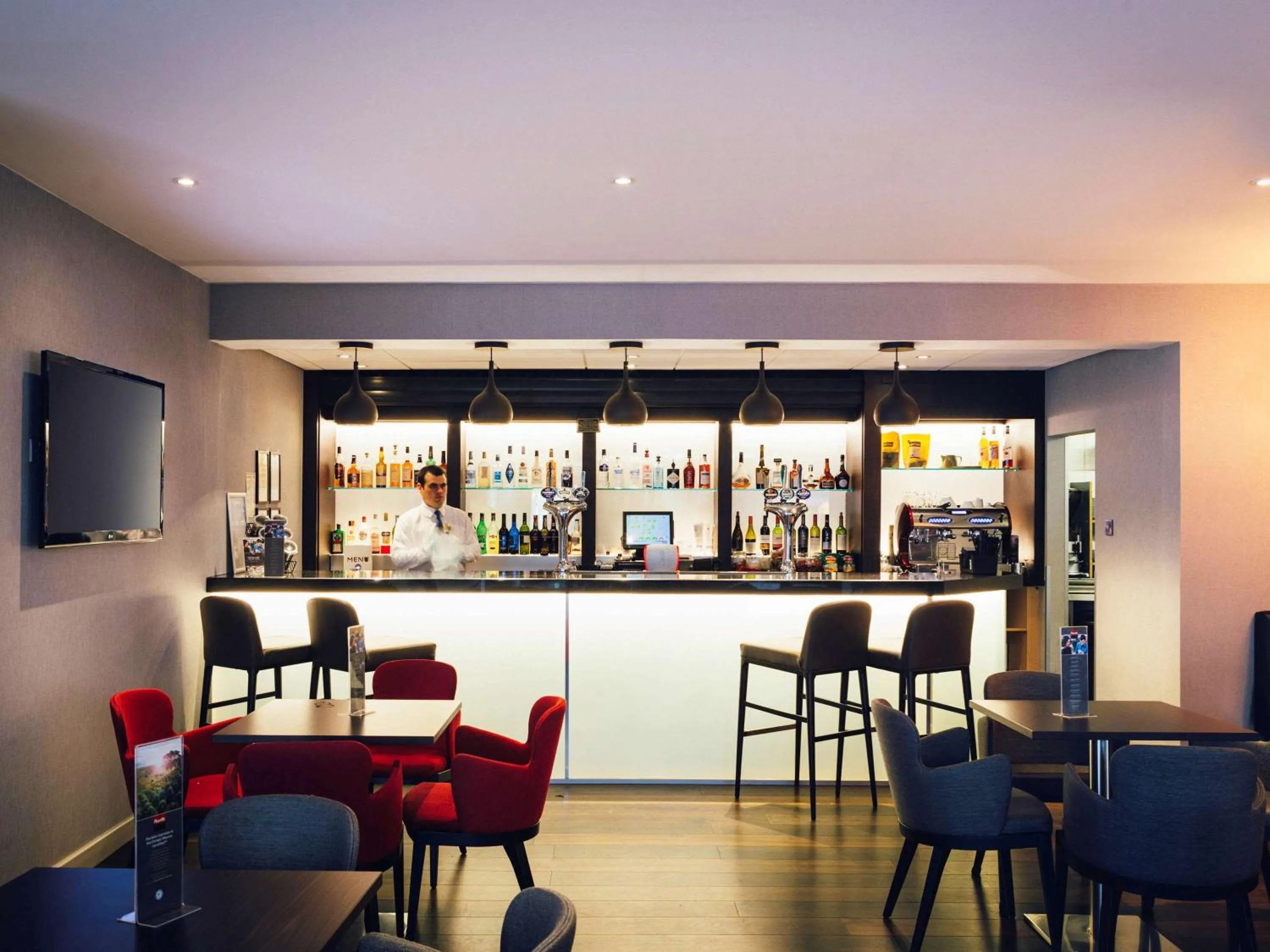 Restaurant/places to eat in Novotel Nottingham Derby