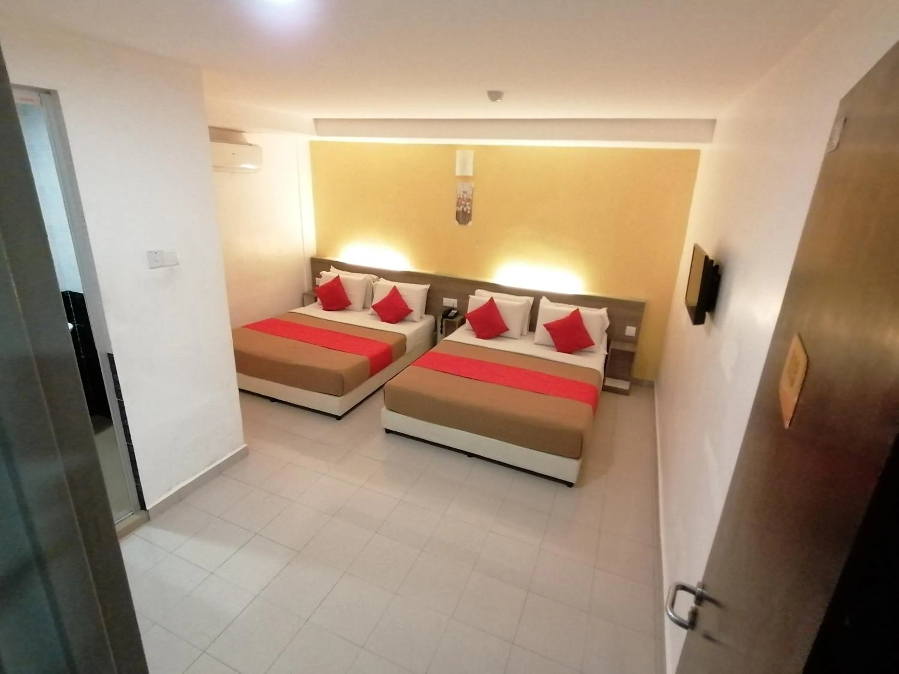 Bedroom, Bed in Yellow Mansion Hotel Melaka Raya