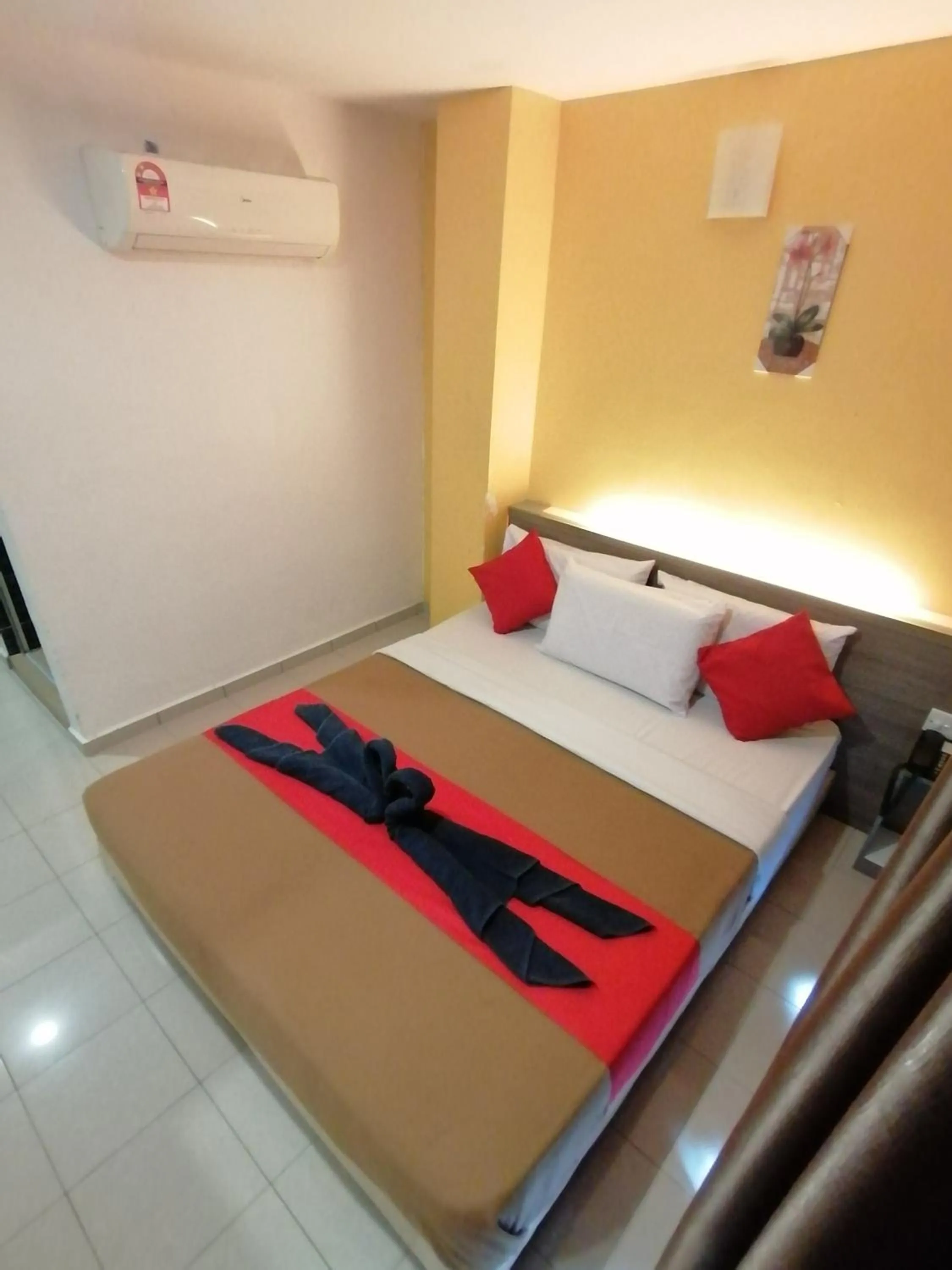 Bedroom, Bed in Yellow Mansion Hotel Melaka Raya