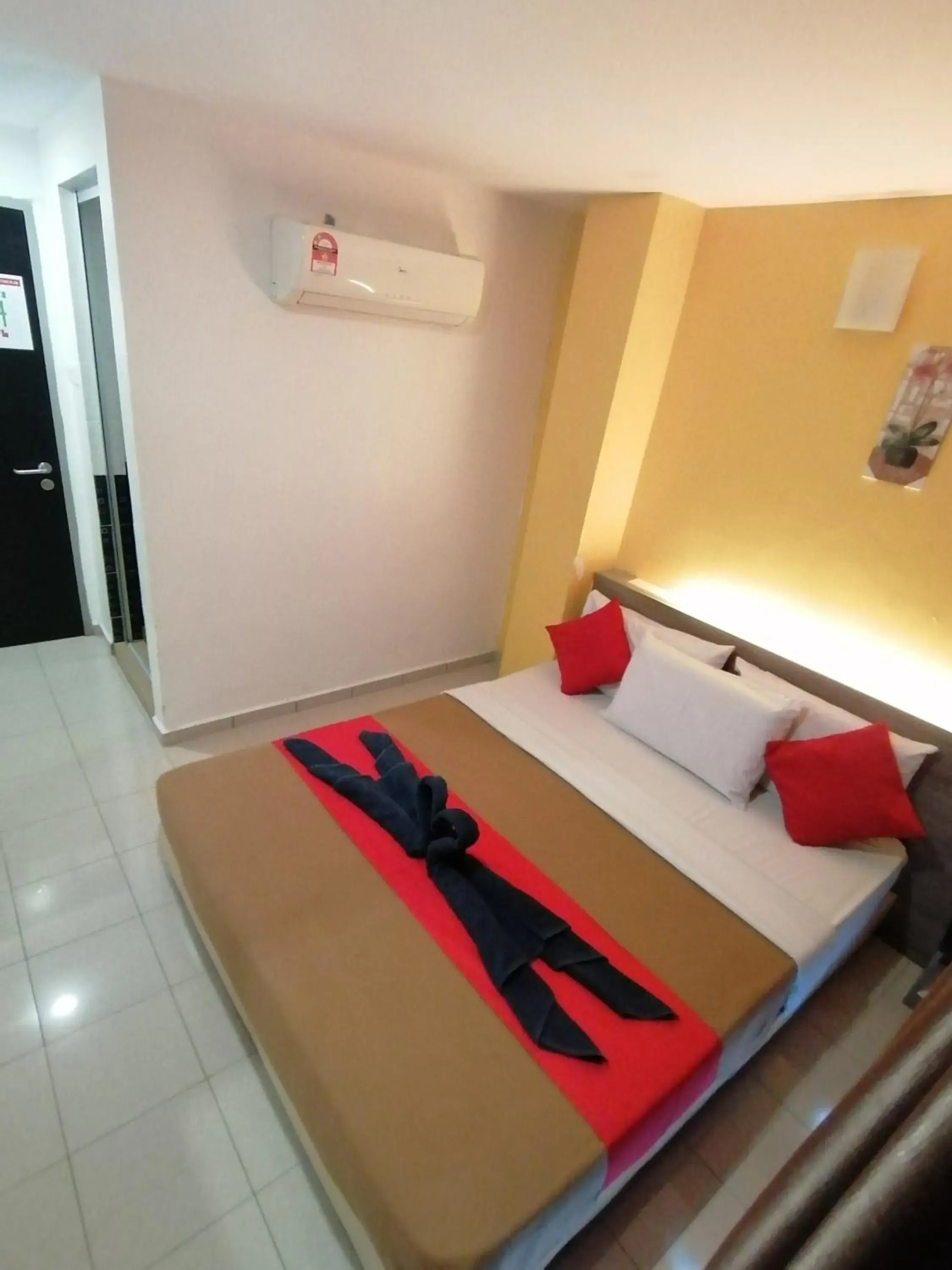 Bedroom, Bed in Yellow Mansion Hotel Melaka Raya Bedroom, Bed in Yellow Mansion Hotel Melaka Raya