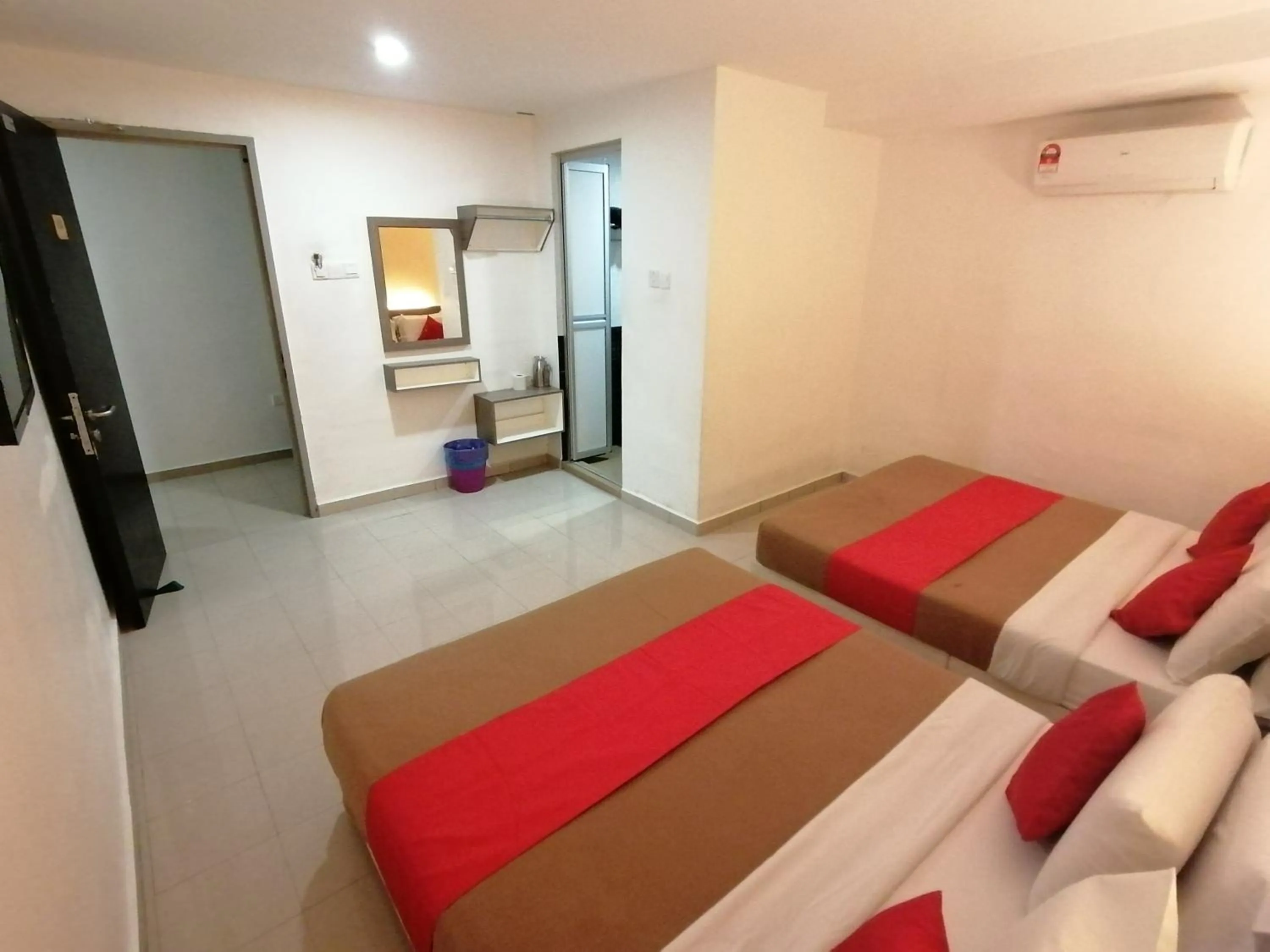 Bedroom, Bed in Yellow Mansion Hotel Melaka Raya