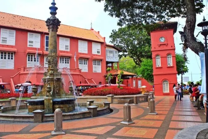 Nearby landmark in Yellow Mansion Hotel Melaka Raya