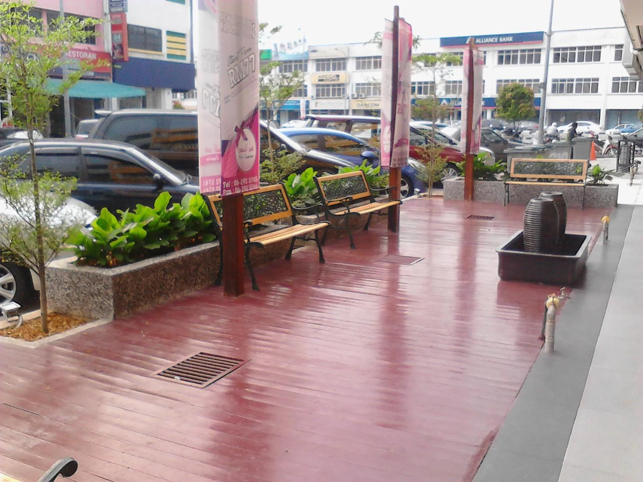 Seating area in Yellow Mansion Hotel Melaka Raya