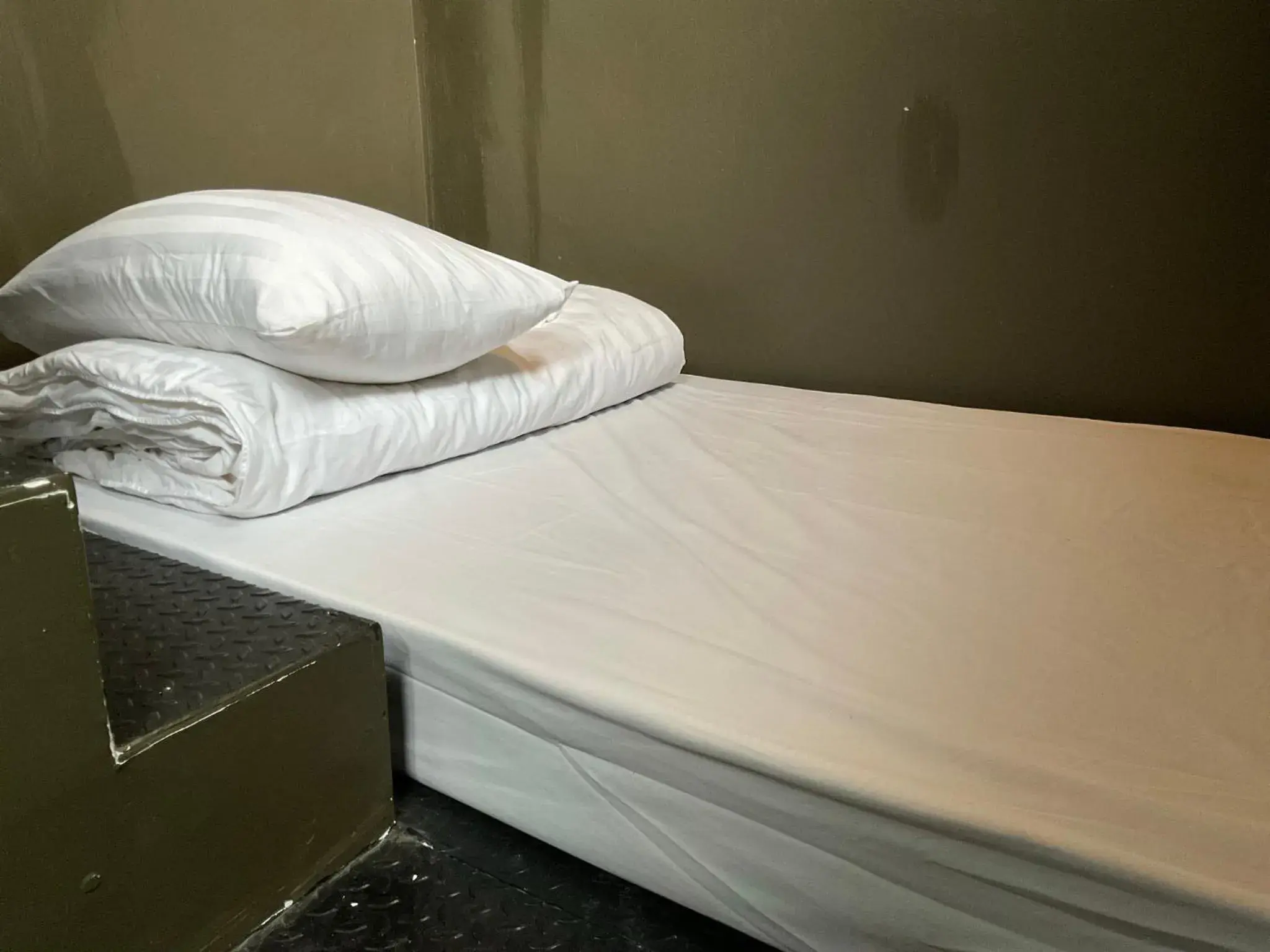 Bed in Capsule Hostel Chiangkhan Bed in Capsule Hostel Chiangkhan