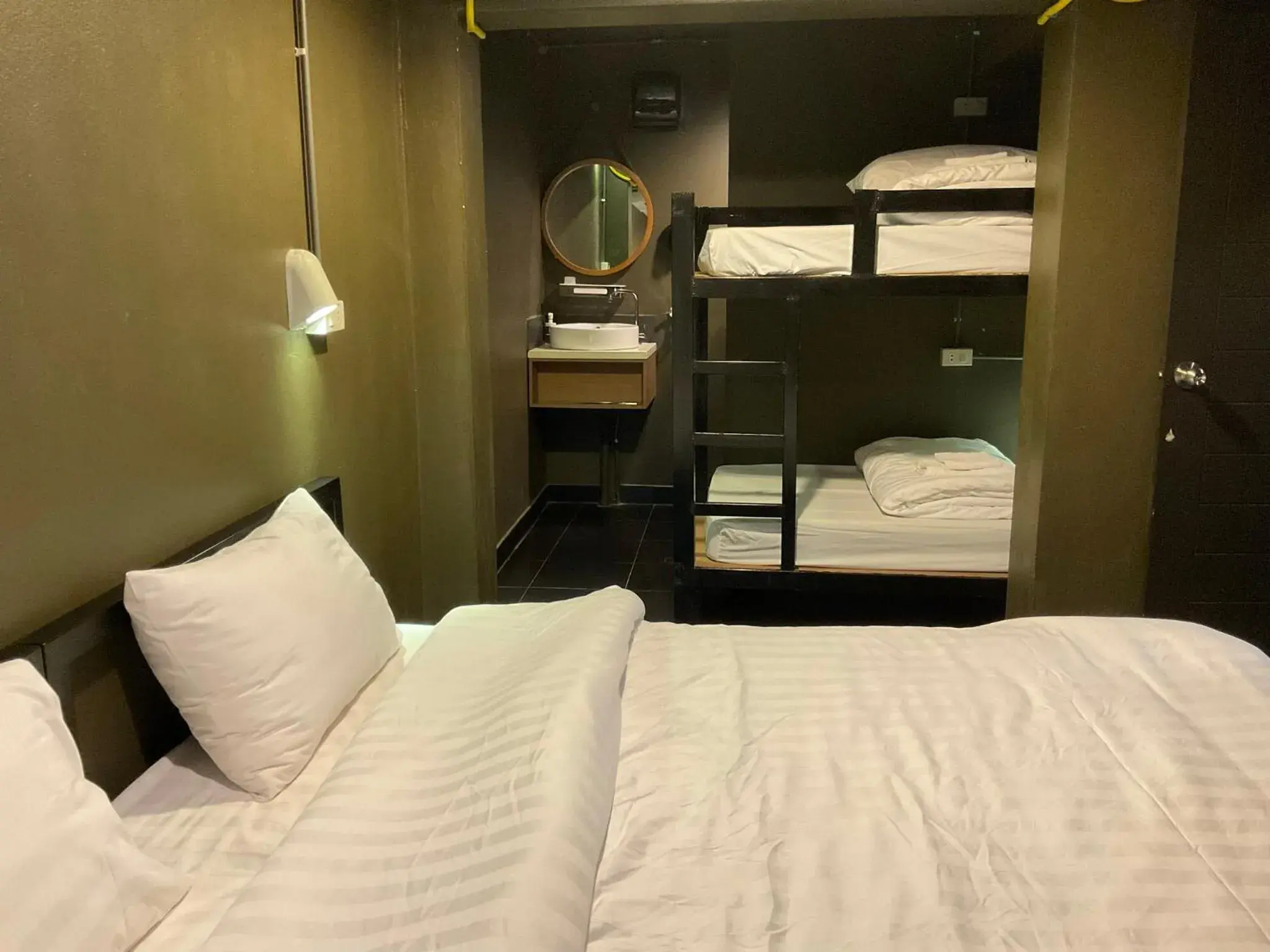 Bed in Capsule Hostel Chiangkhan Bed in Capsule Hostel Chiangkhan