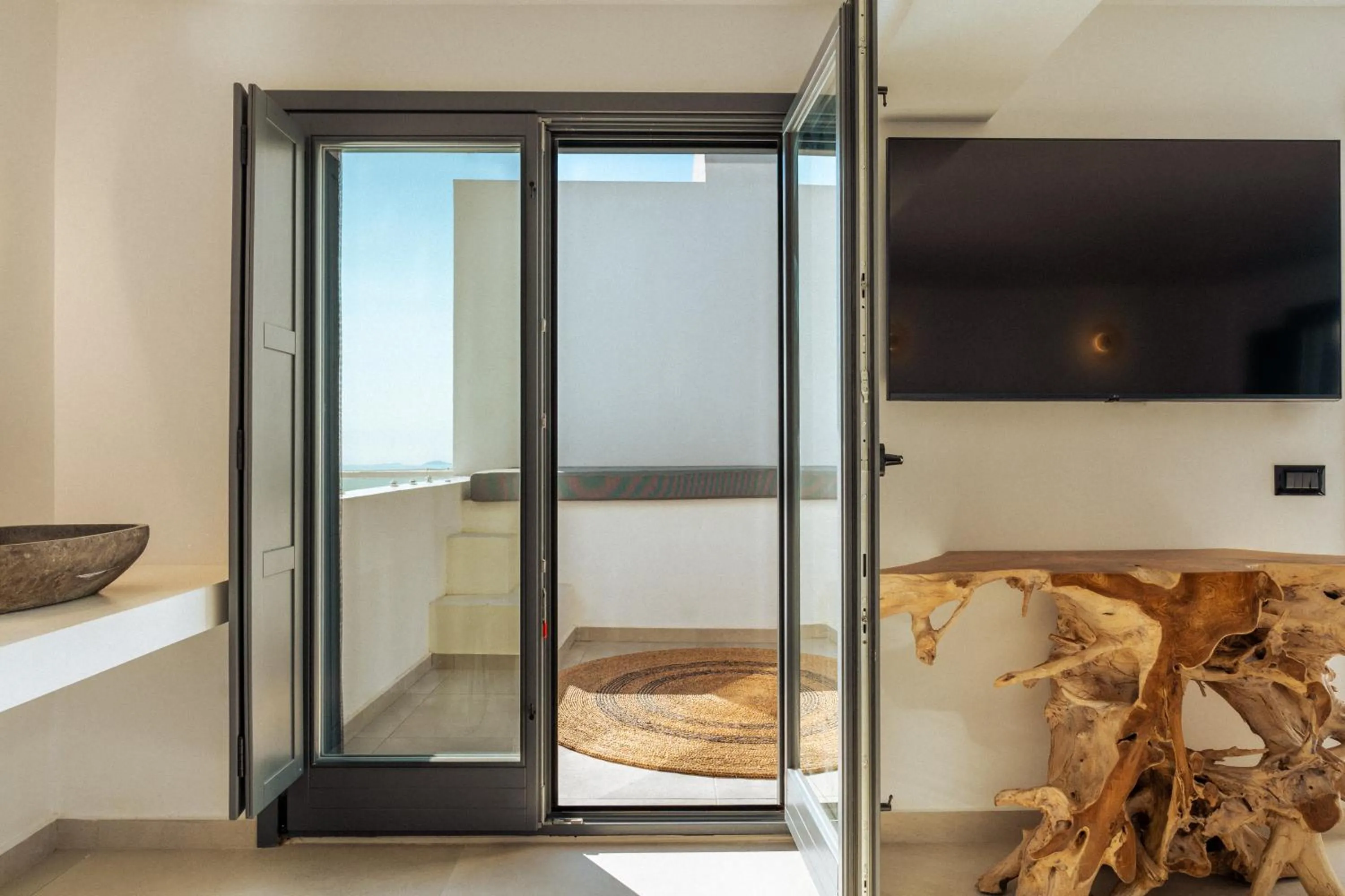 Hot Tub in Gazelle Living