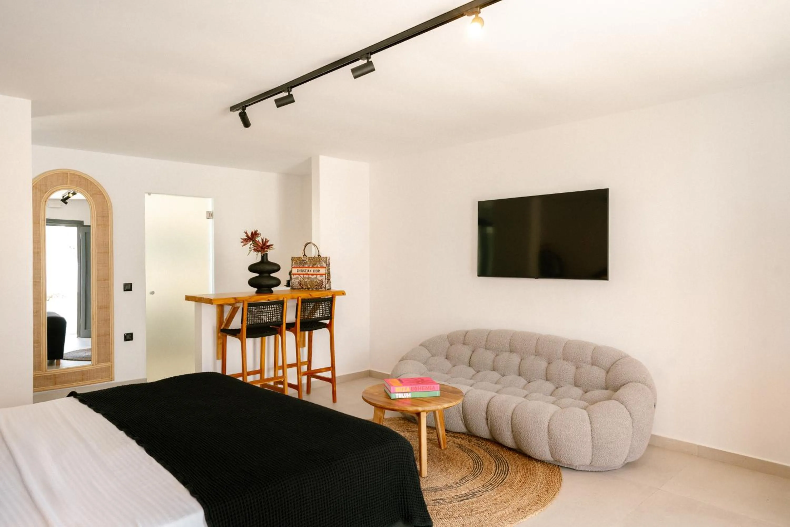 Bed in Gazelle Living