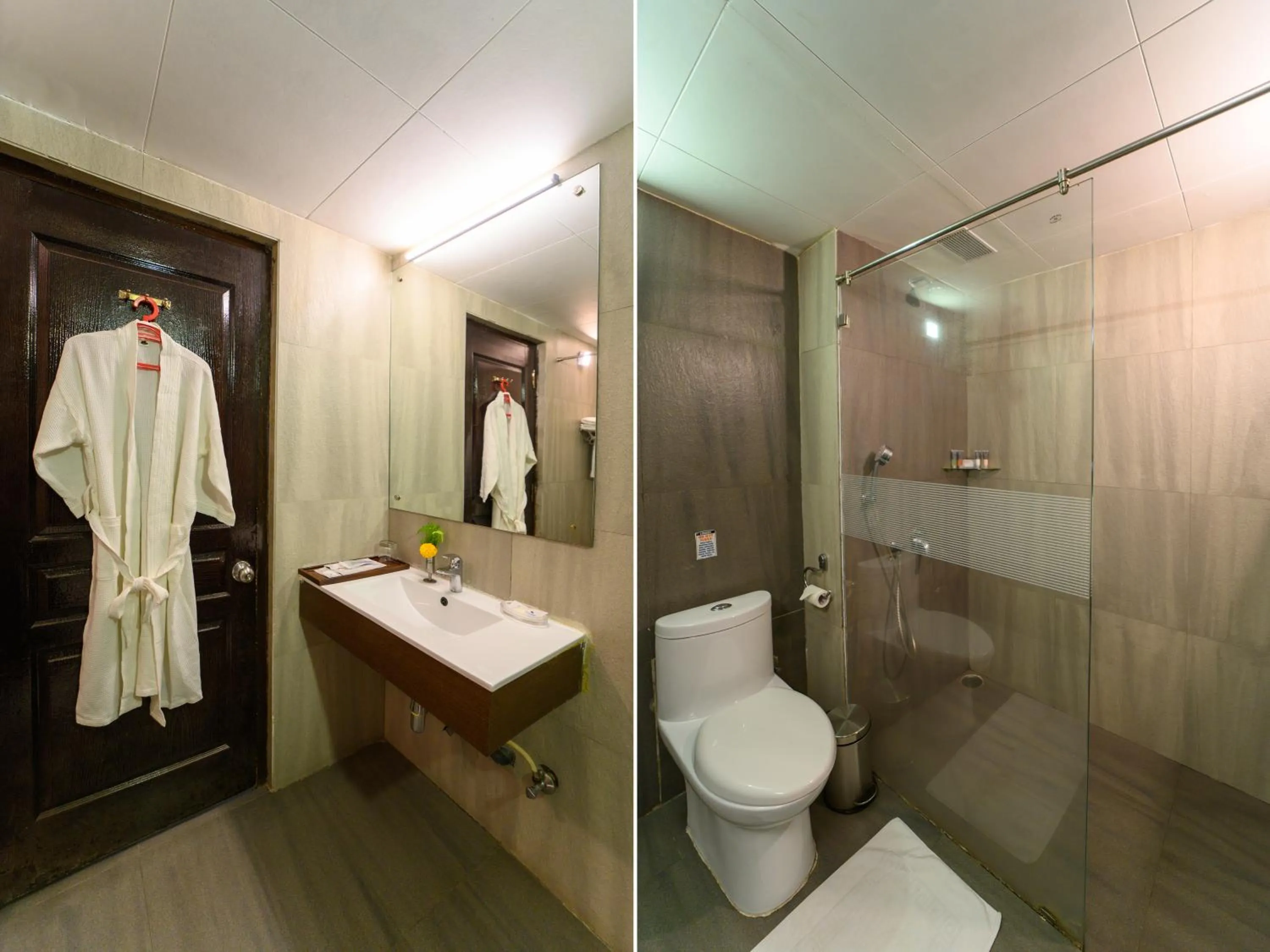 Bathroom in Sinclairs Retreat Kalimpong