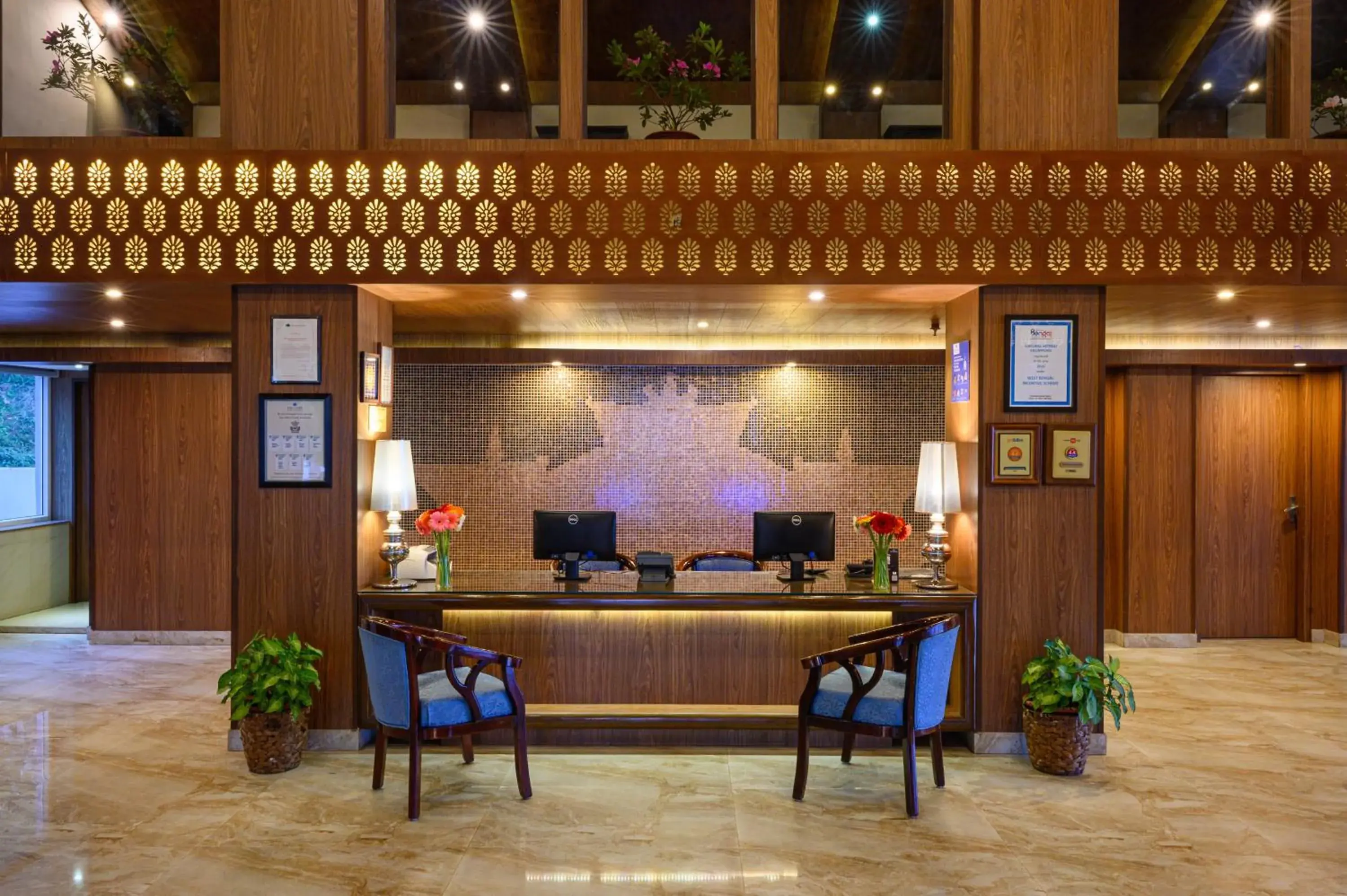 Lobby or reception in Sinclairs Retreat Kalimpong Lobby or reception in Sinclairs Retreat Kalimpong