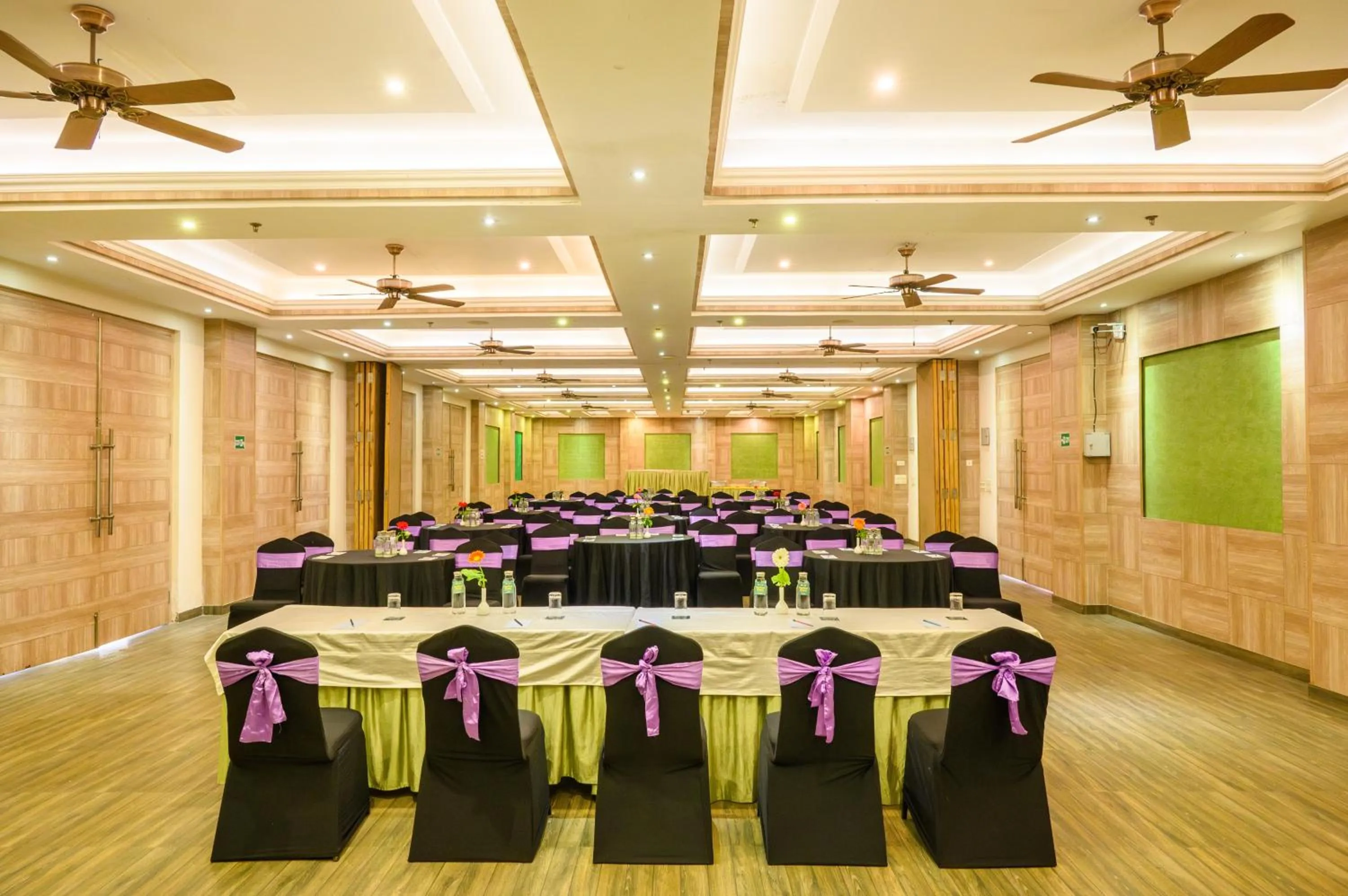 Banquet/Function facilities in Sinclairs Retreat Kalimpong