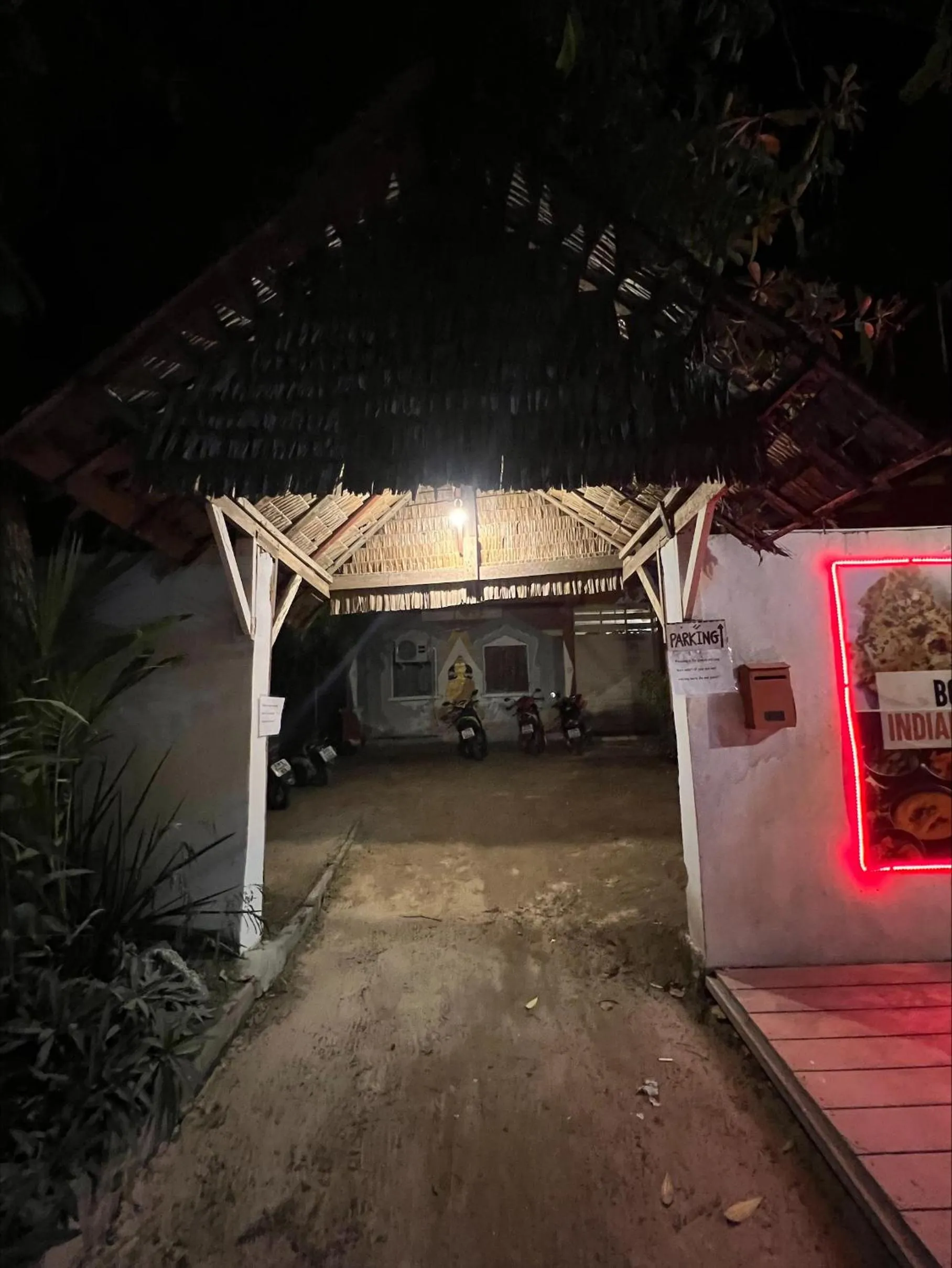 Haad Chao Phao Resort