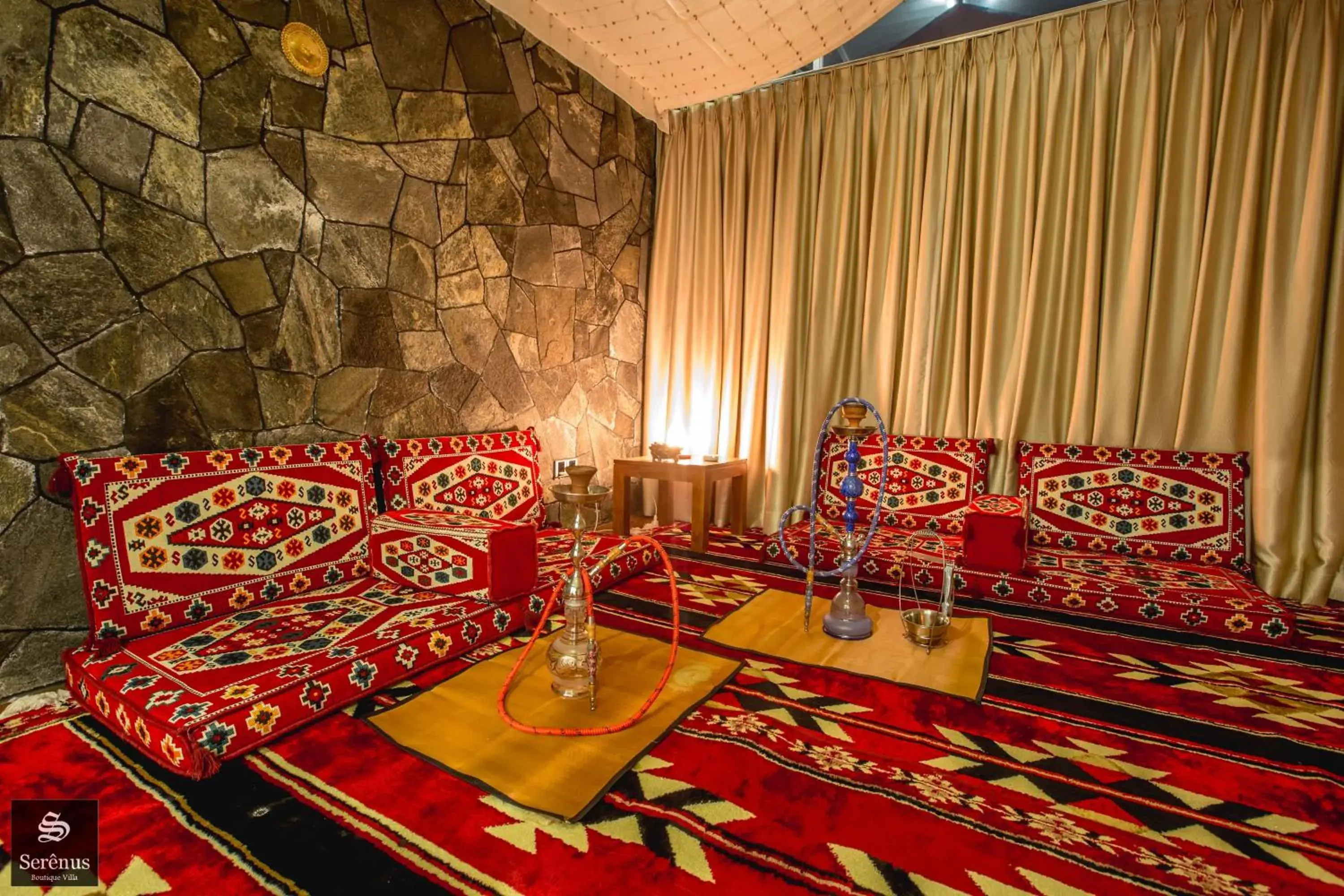 Restaurant/places to eat in Serenus Boutique Villa Restaurant/places to eat in Serenus Boutique Villa