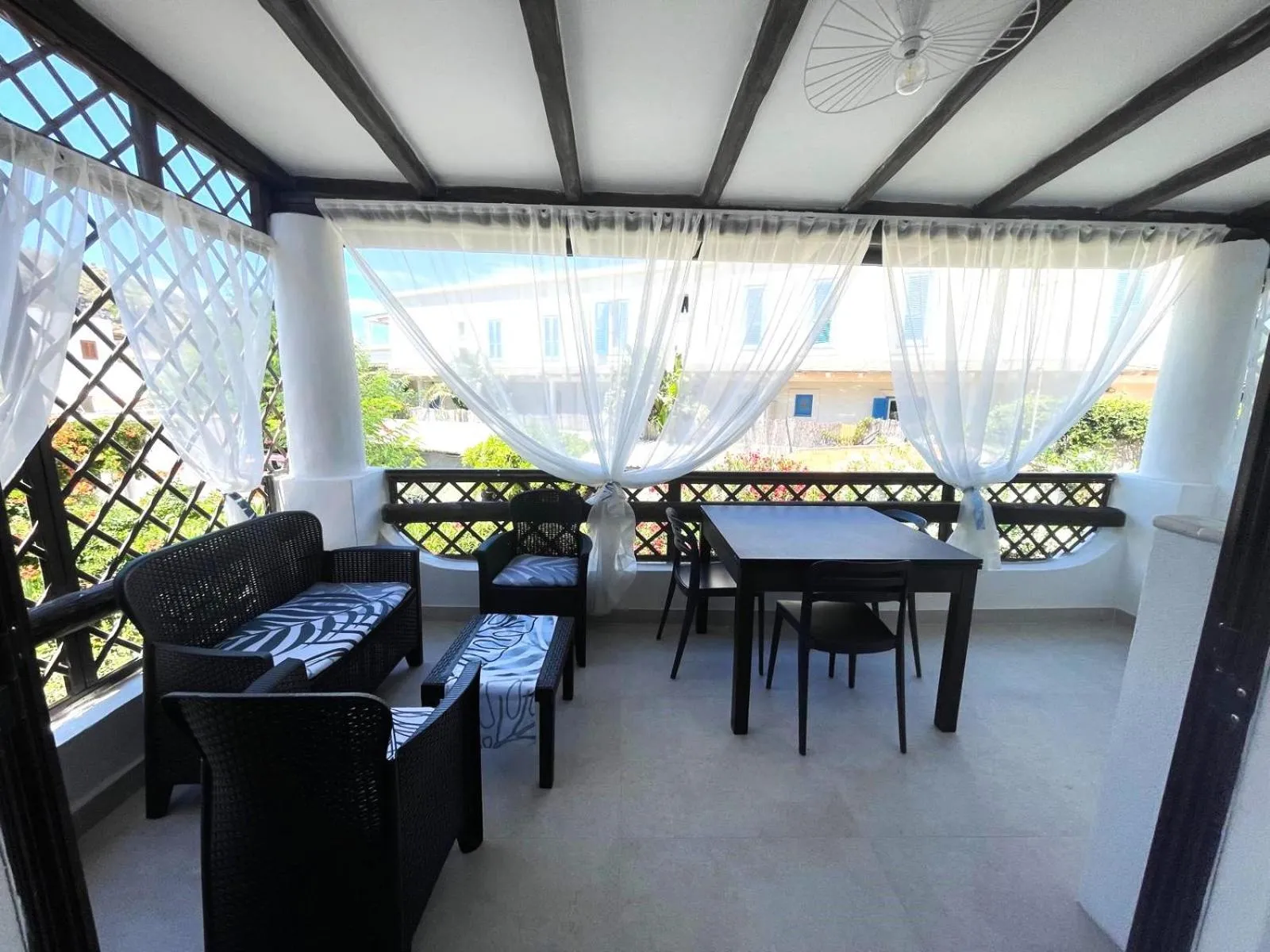 Balcony/Terrace in Kyria Luxury Apartment