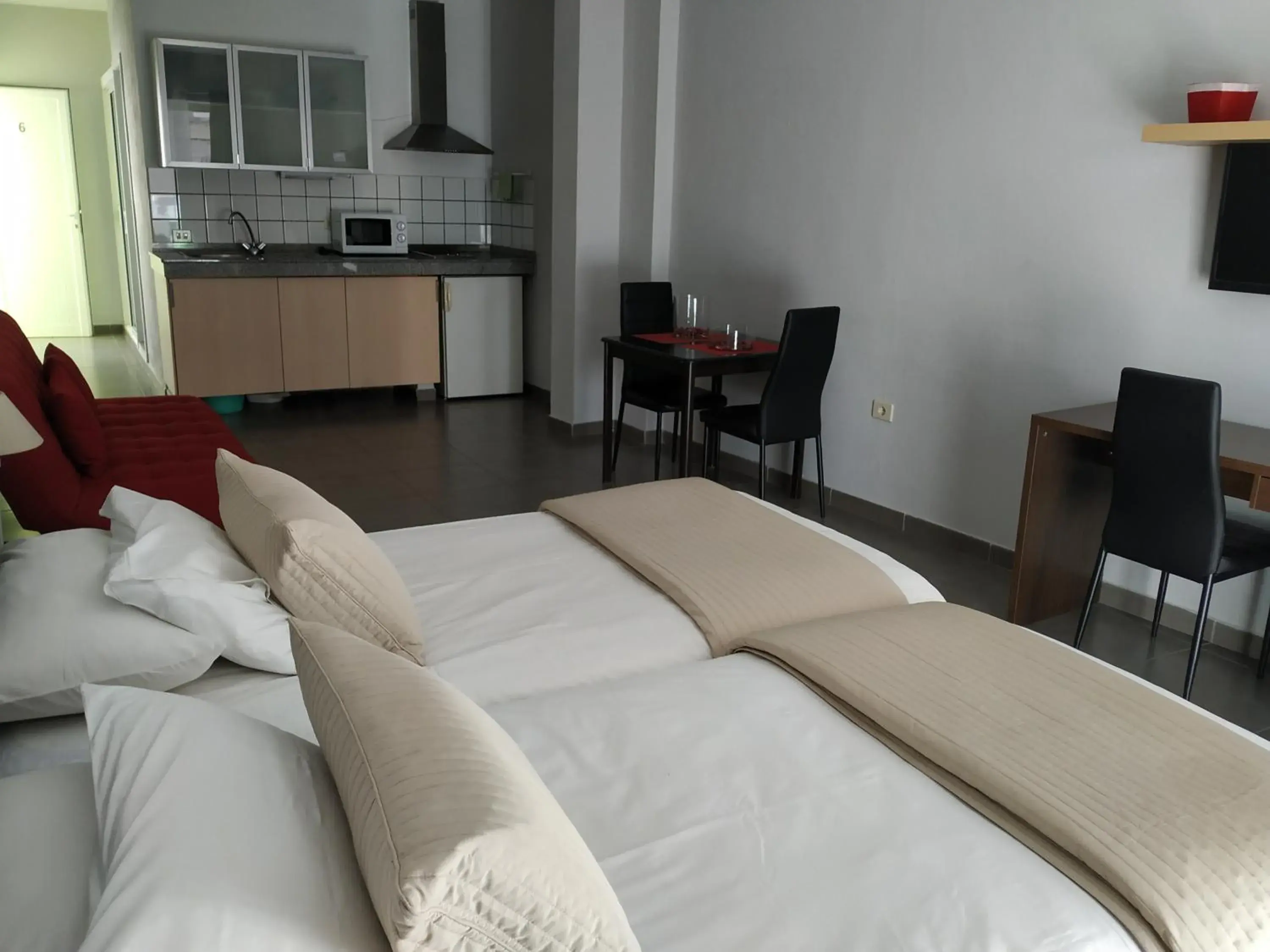 Photo of the whole room, Bed in Apartamentos El Patio Photo of the whole room, Bed in Apartamentos El Patio