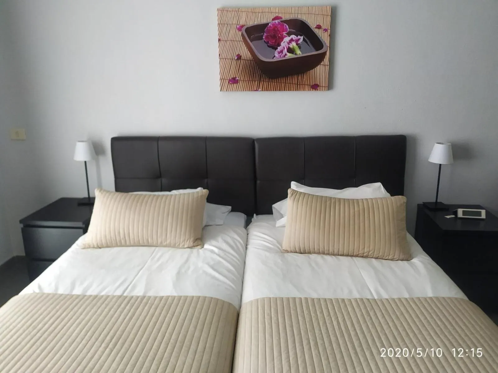 Bed in Apartamentos El Patio