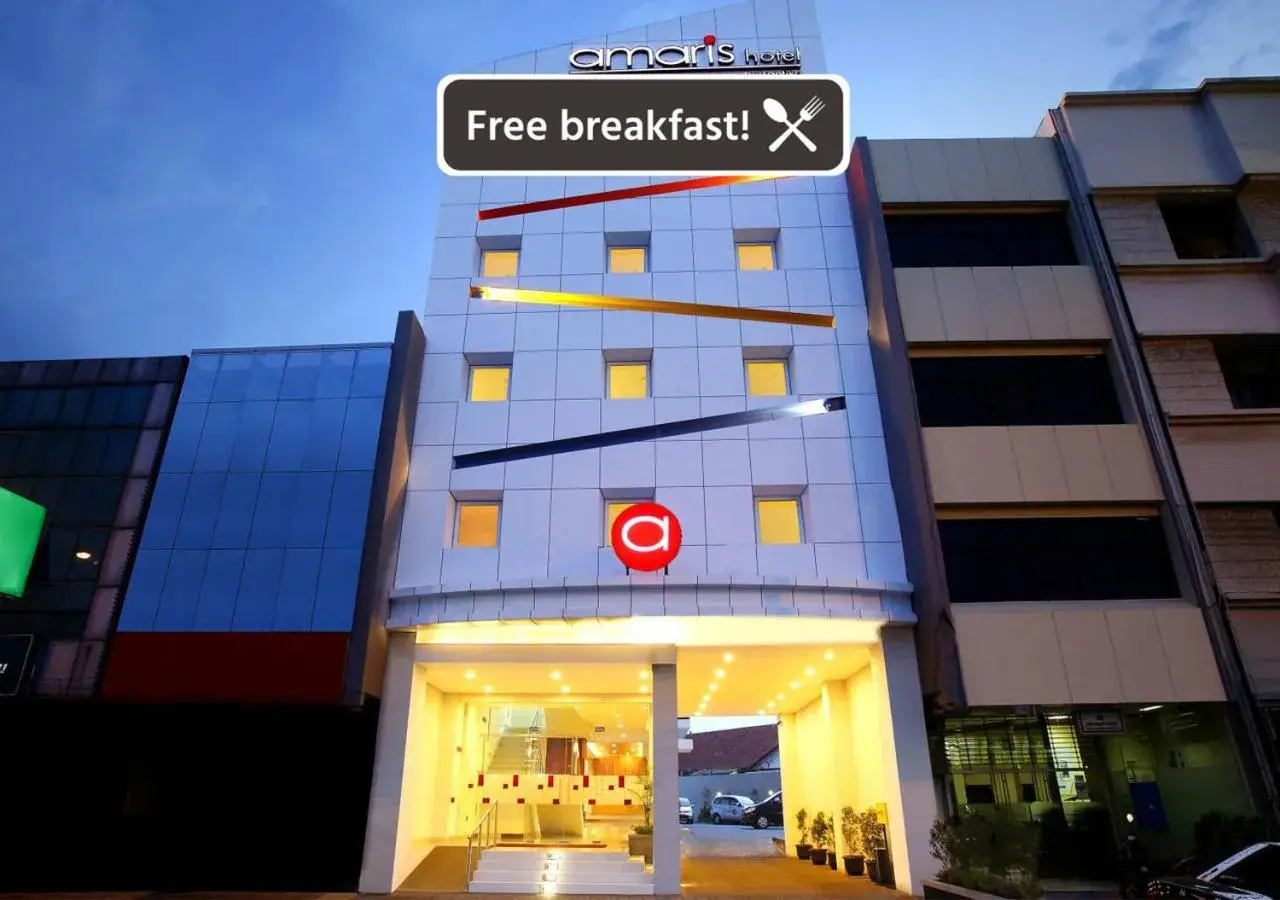 Property building in Amaris Hotel Cilegon Property building in Amaris Hotel Cilegon