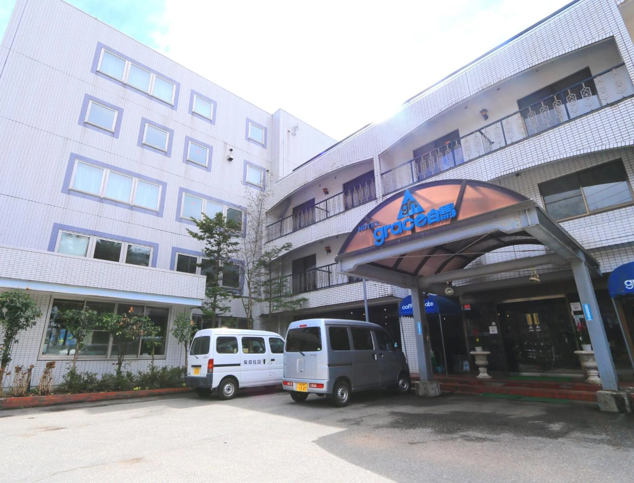Facade/entrance in Hotel Grace Hakuba