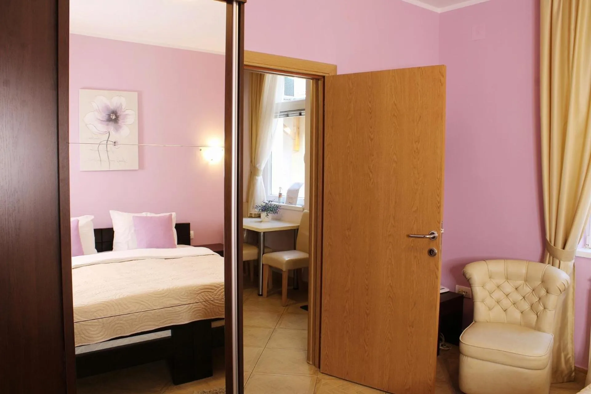 Bed in Apartments Paradisos