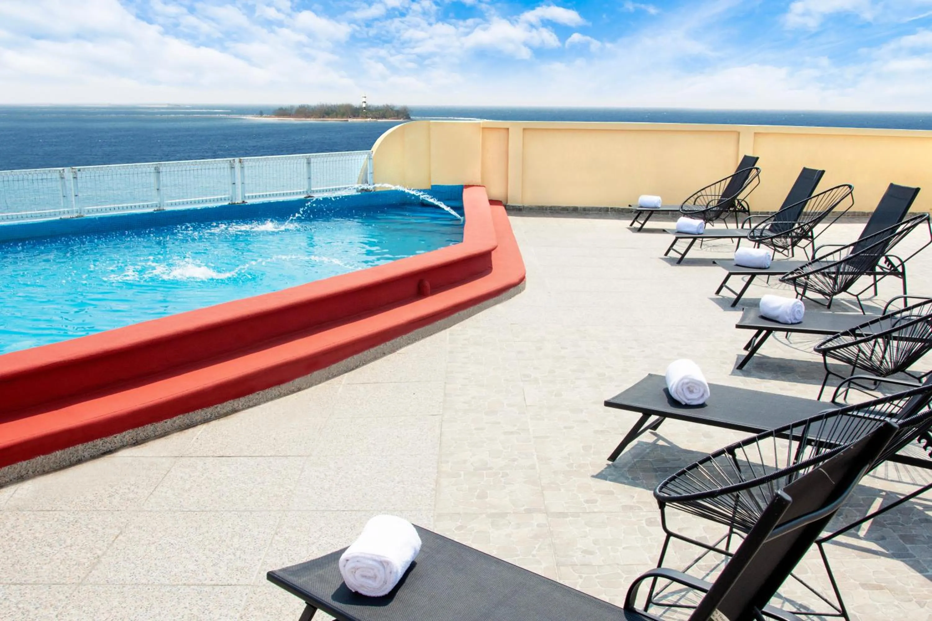 Pool view in Paris FC Veracruz