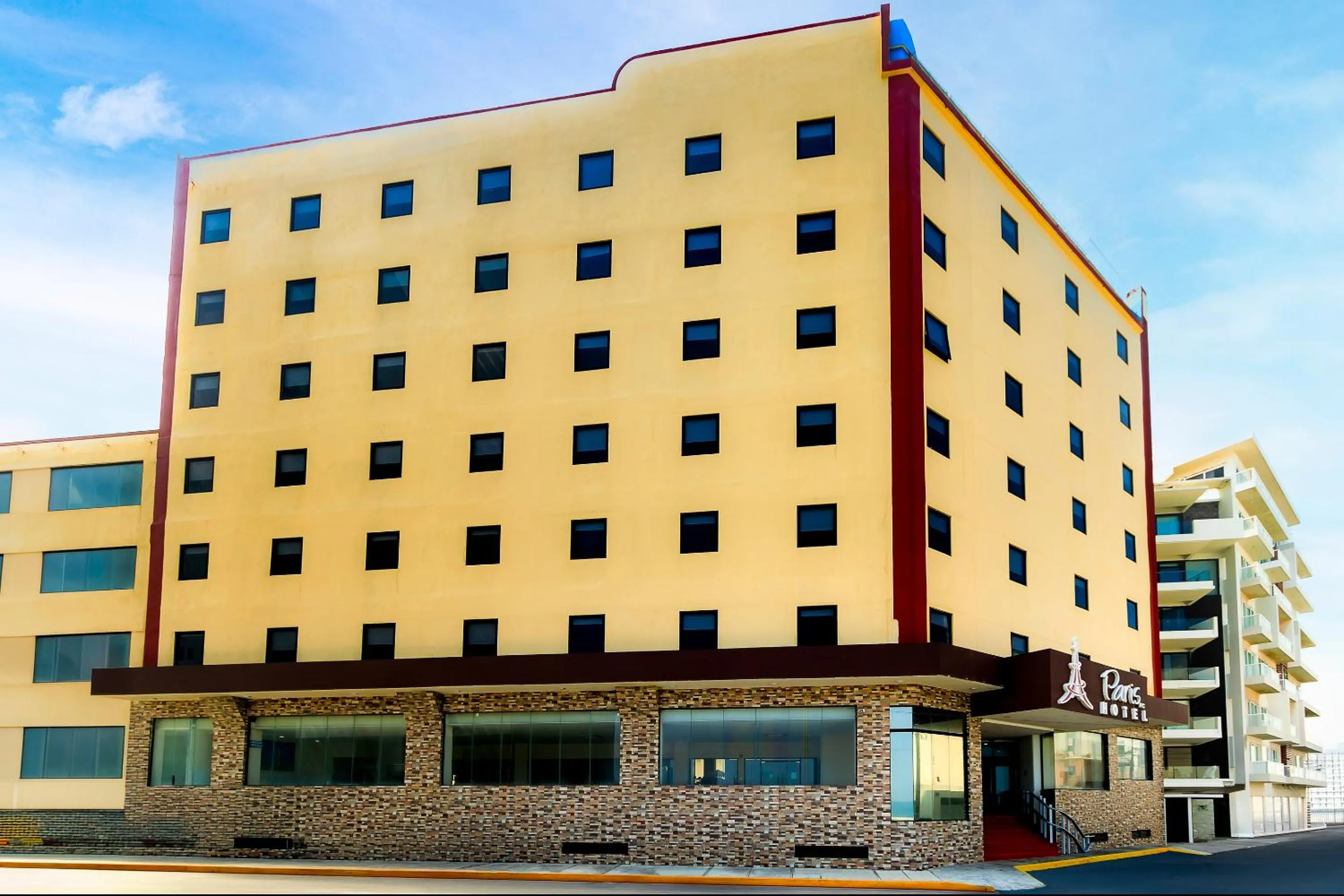Property building in Collection O Hotel Paris FC, Veracruz