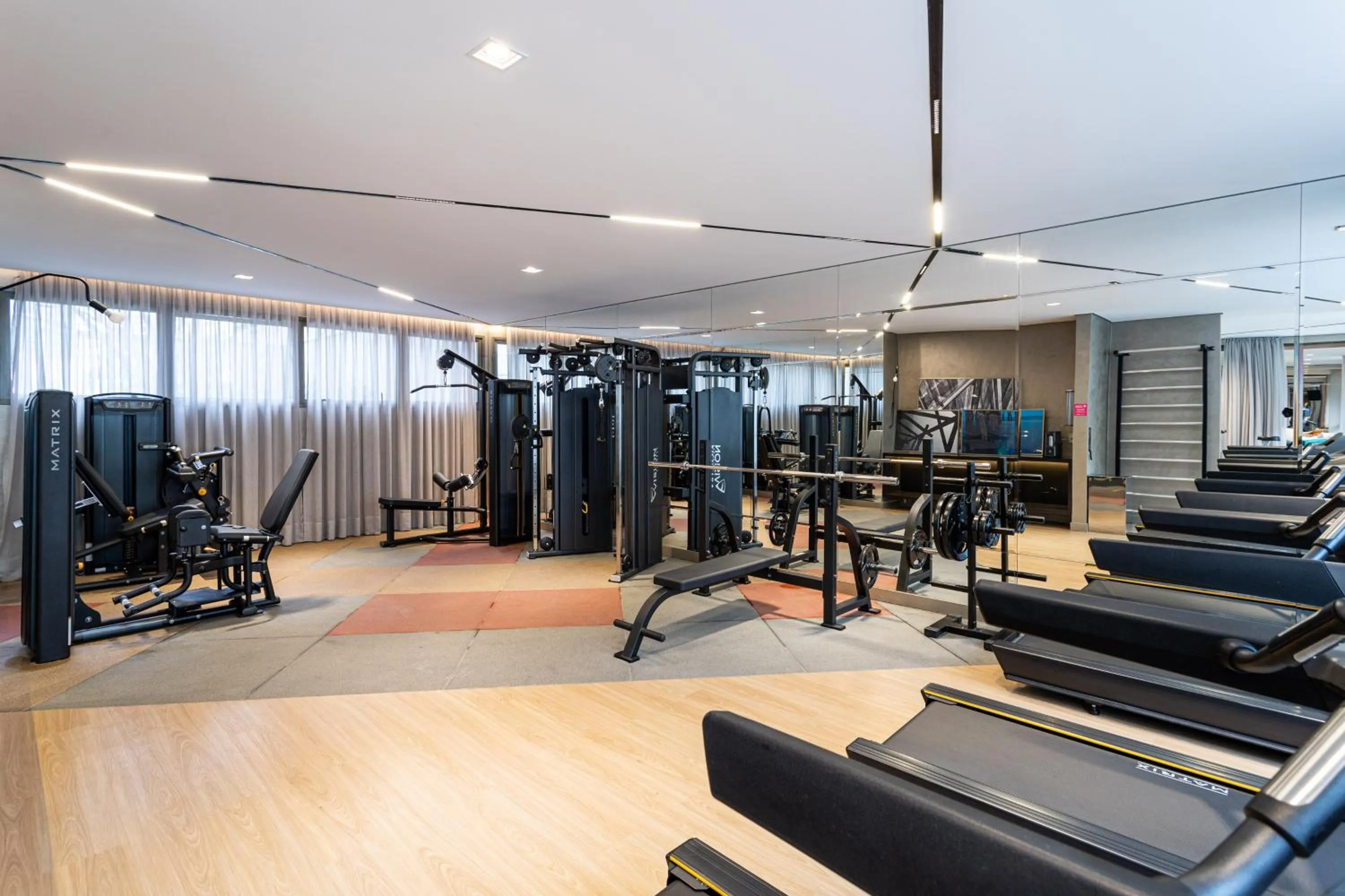 Fitness centre/facilities in For You Paraiso by Viva - Prédio com piscina e academia próximo ao metrô