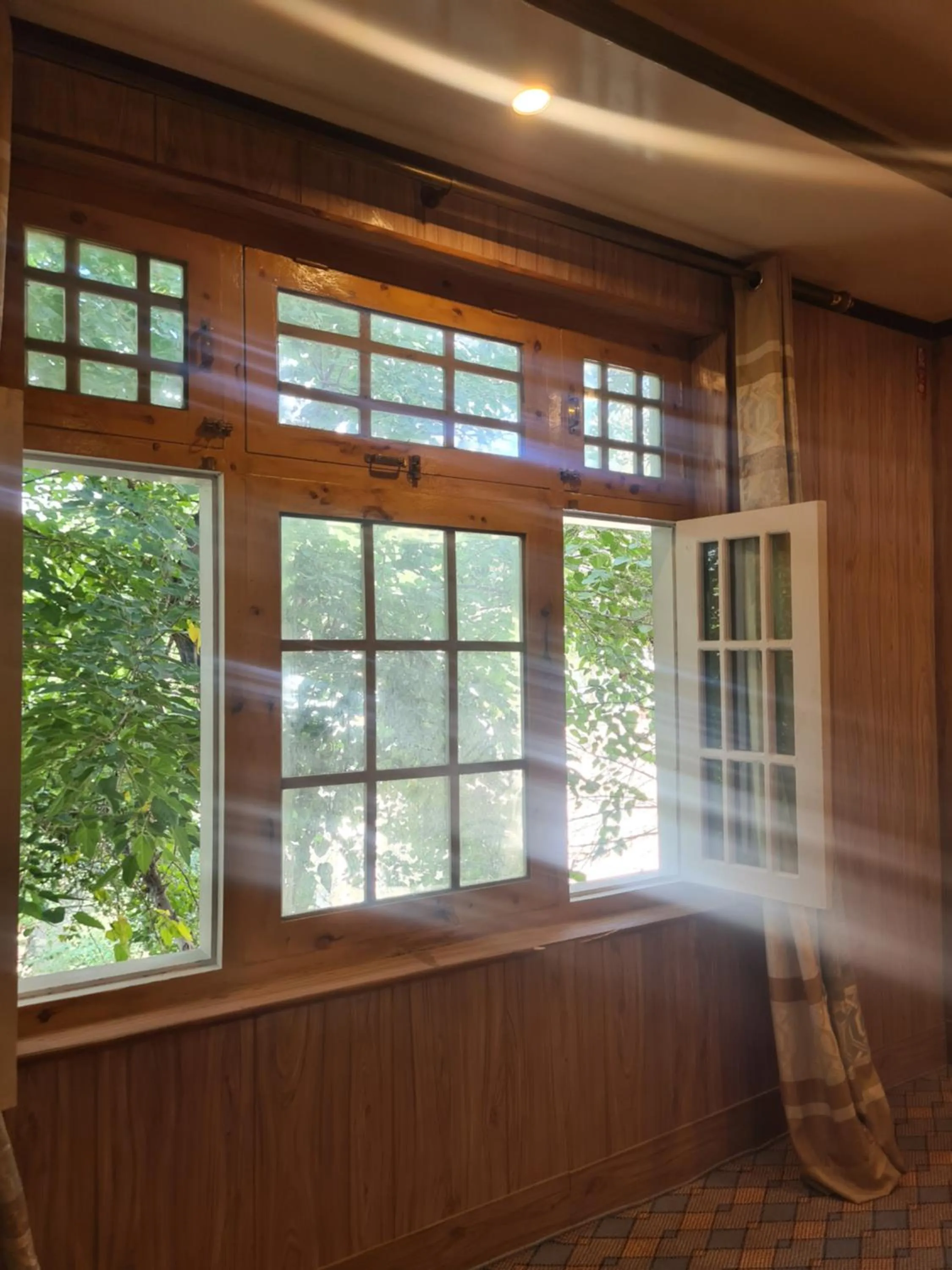 Garden in Rus Olive Lodge Skardu