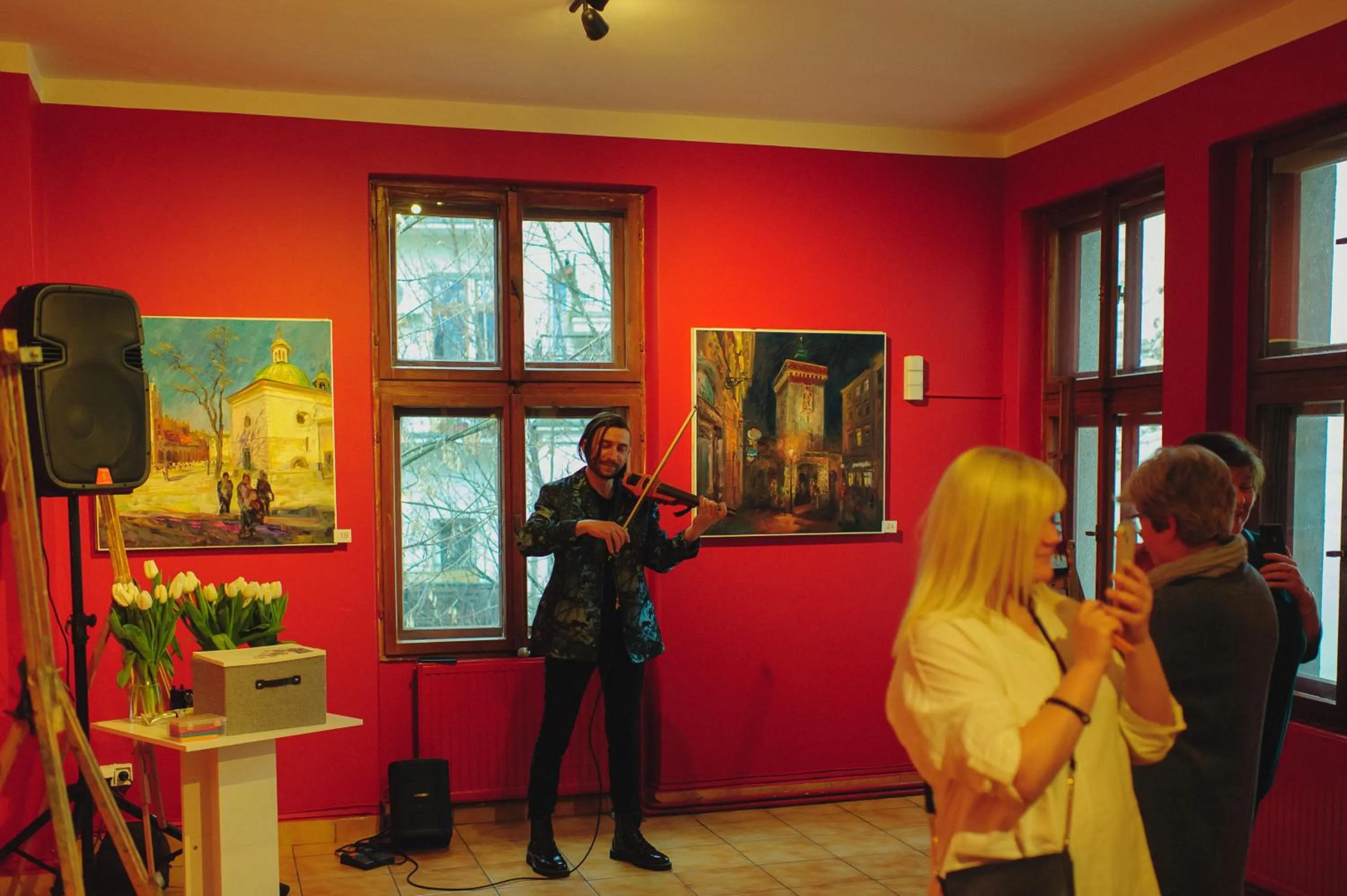 Breakfast in Art Inn Space