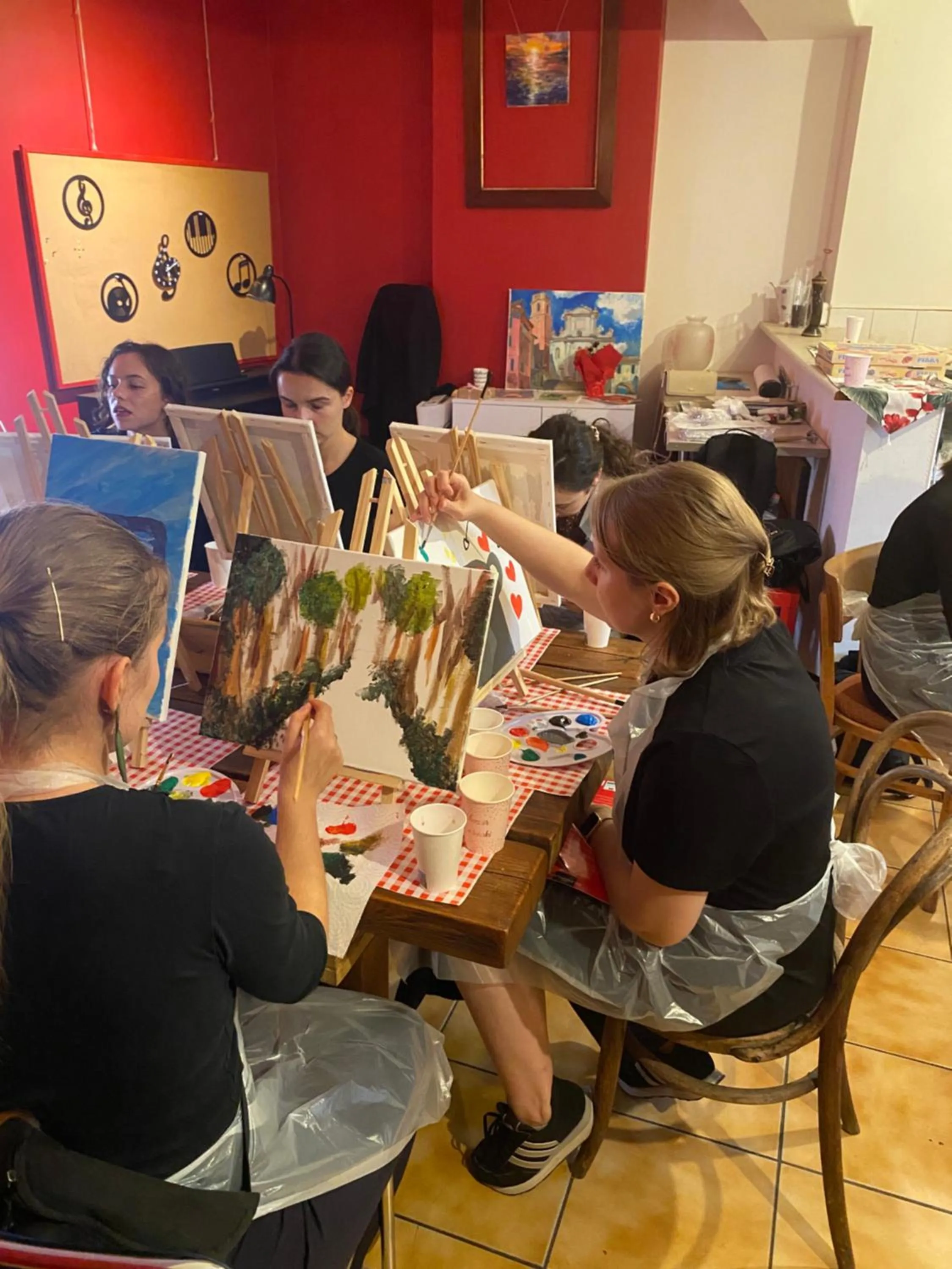 Property building in Art Inn Space