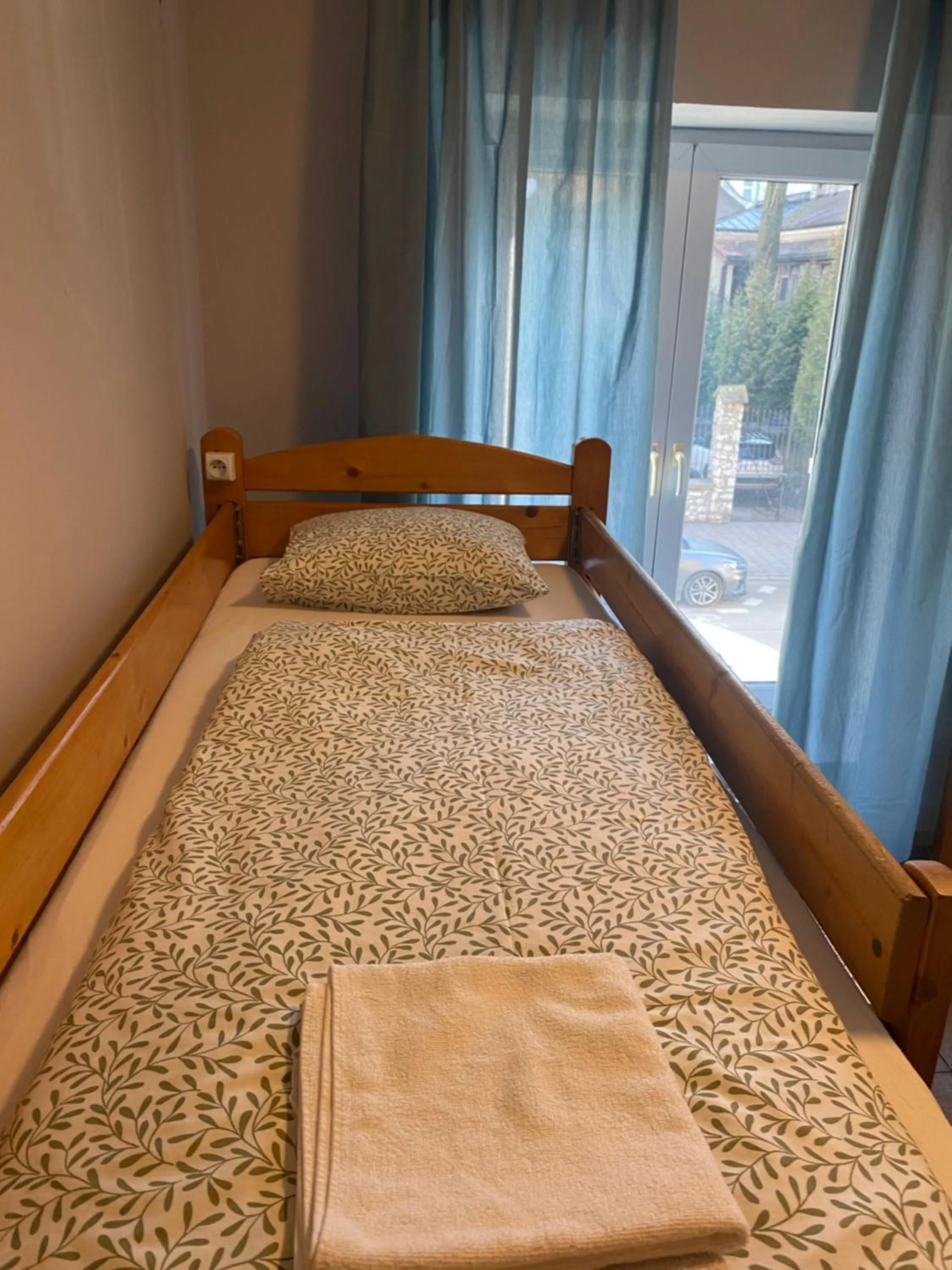 towels, Bed in Art Inn Space