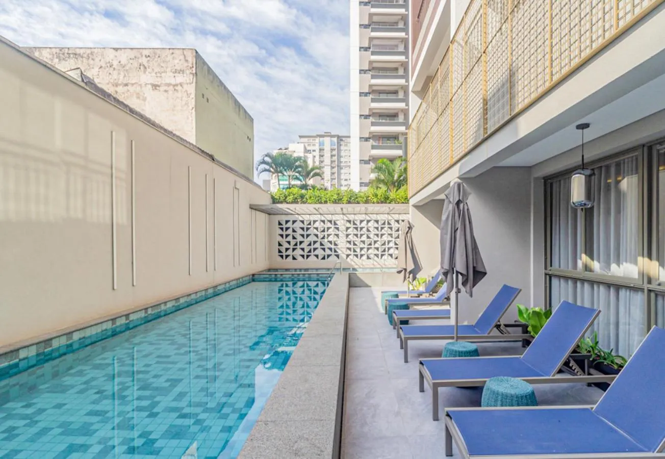 Pool view in 360 Paraíso