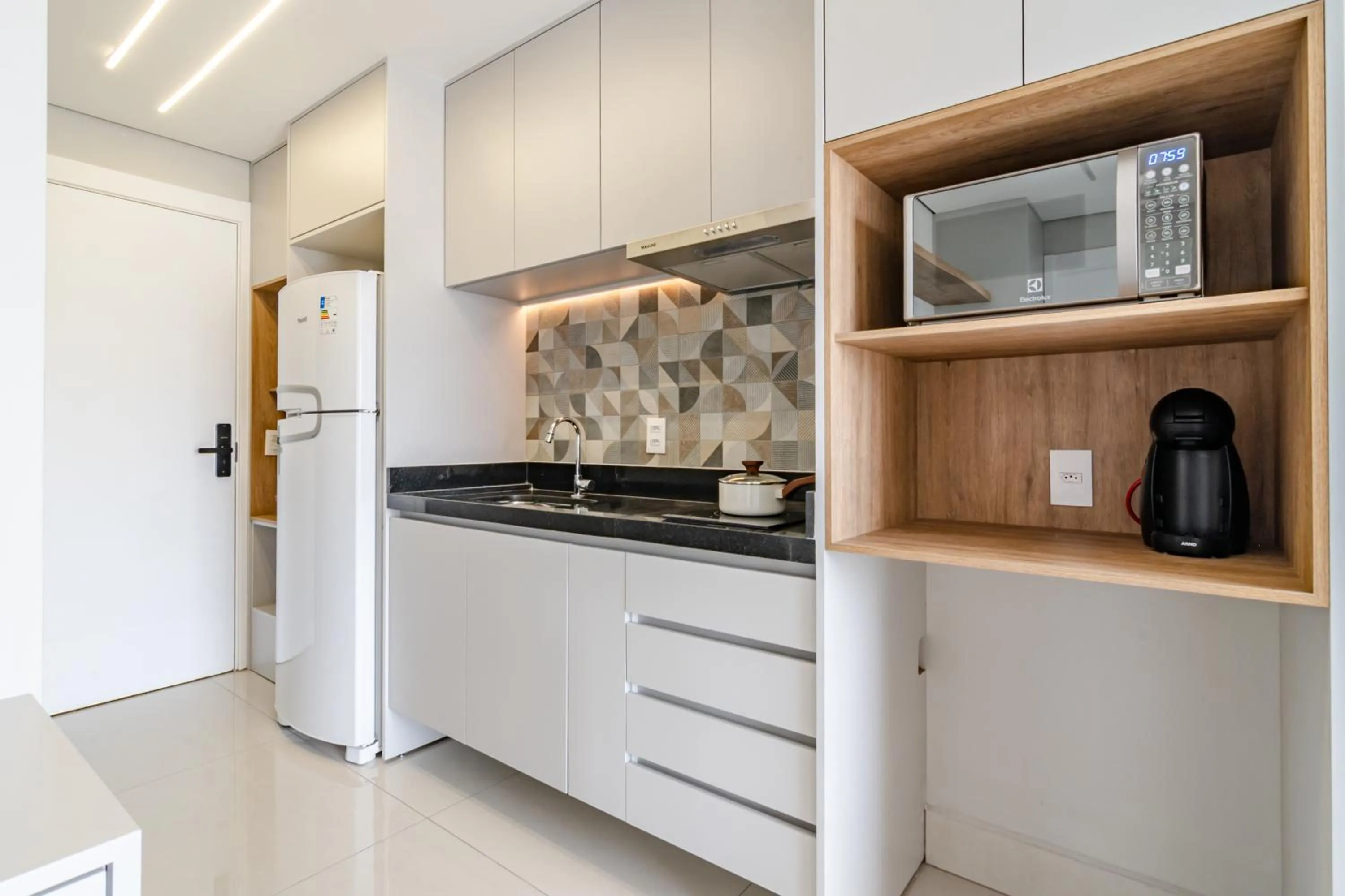 Kitchen or kitchenette in 360 Paraíso