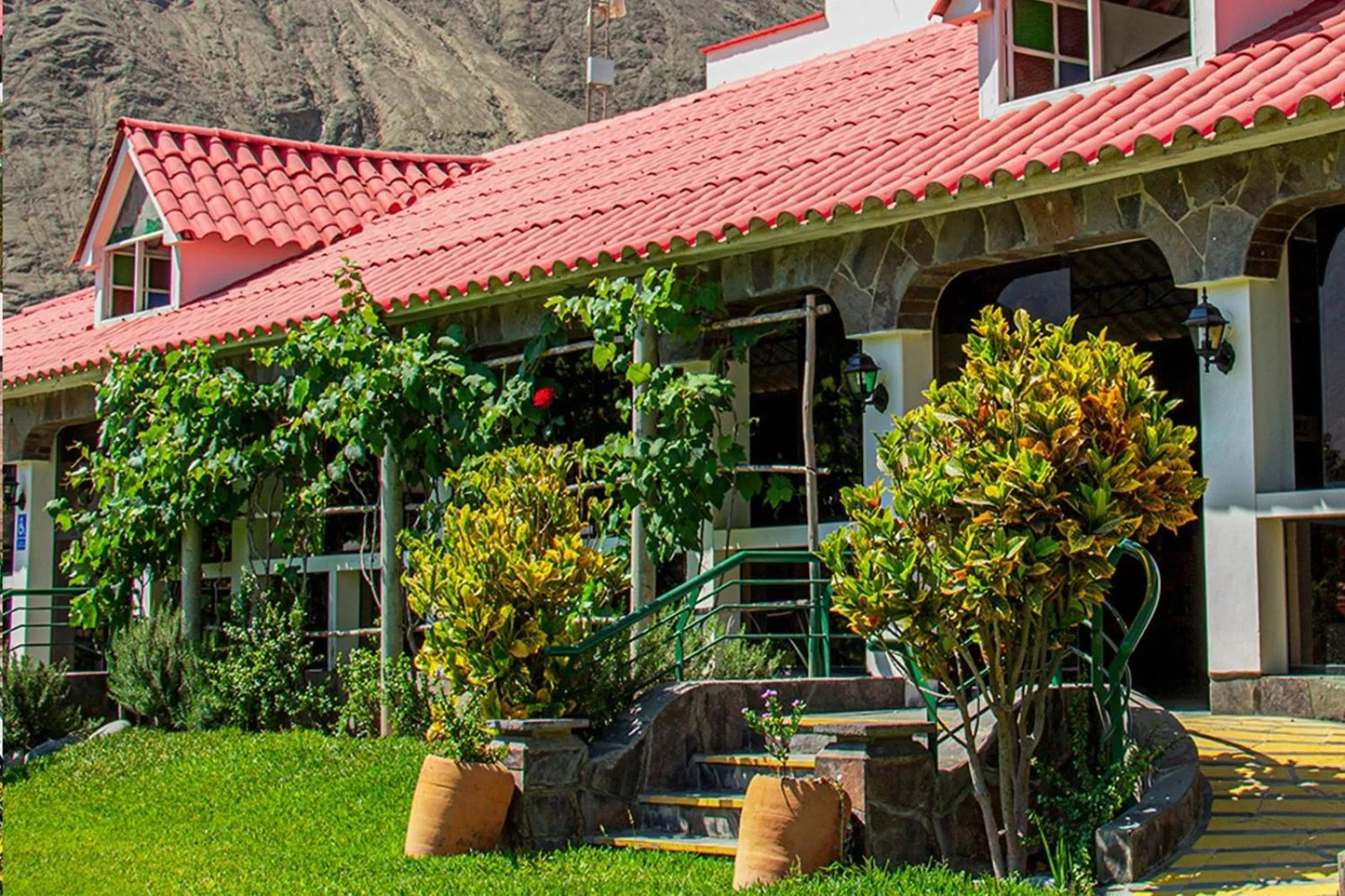 Property building in Villasol Hotel
