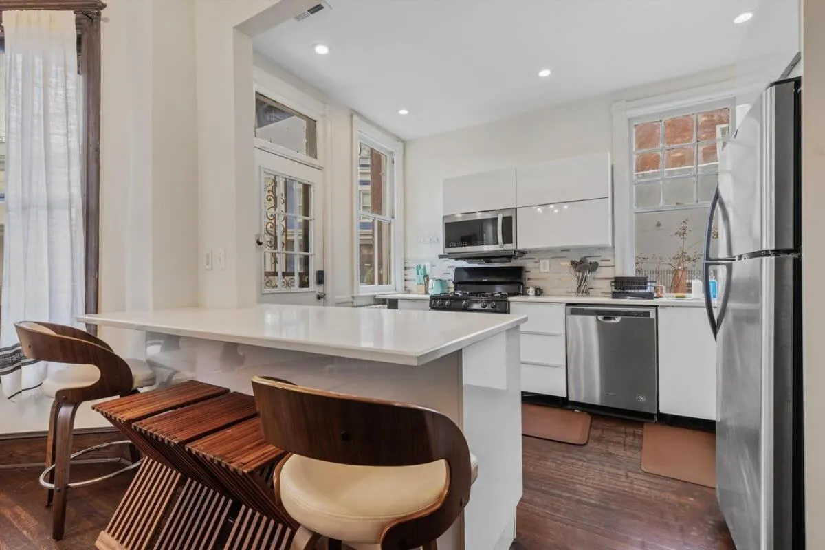 3-BR Historic Home Nestled Btw Petworth & CoHi