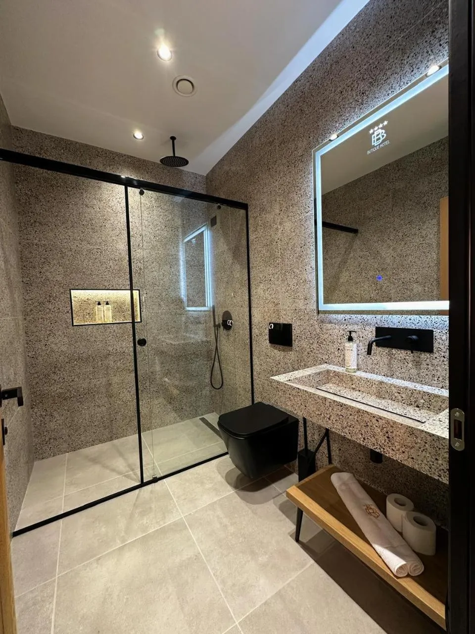 Shower in Beliz Boutique Hotel