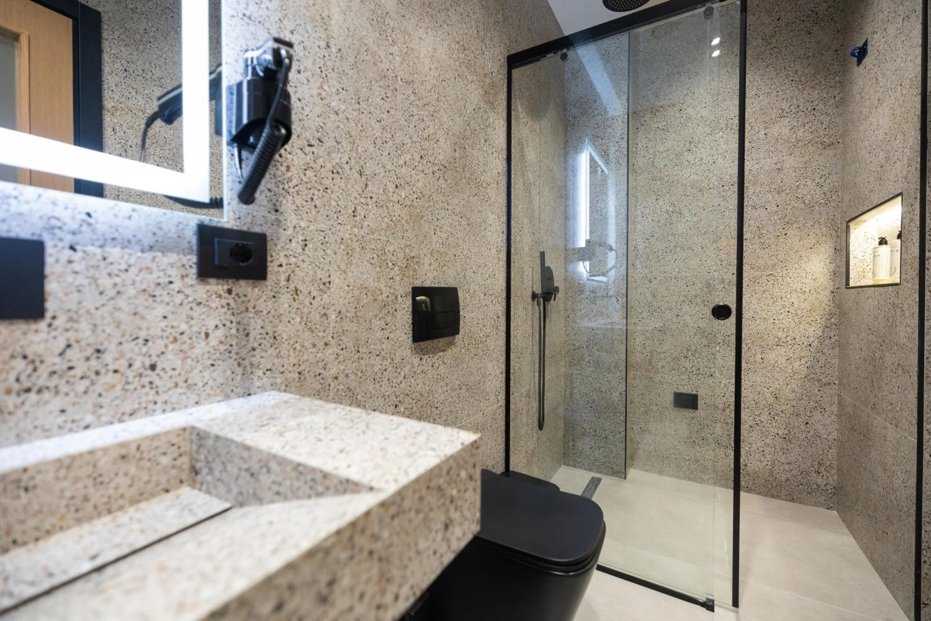 Shower in Beliz Boutique Hotel