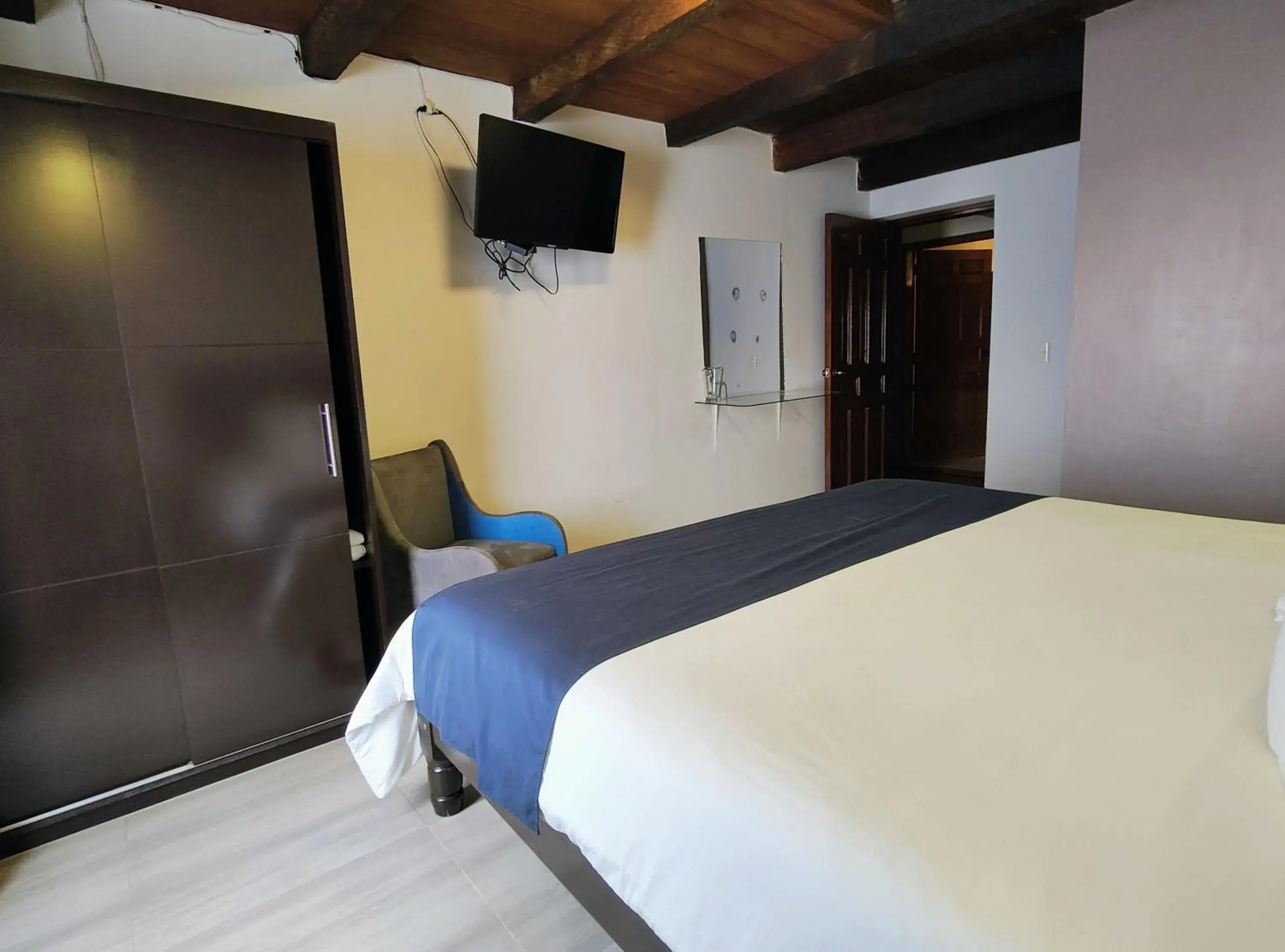 Standard Queen Room in Hotel Barrio Antiguo Standard Queen Room in Hotel Barrio Antiguo