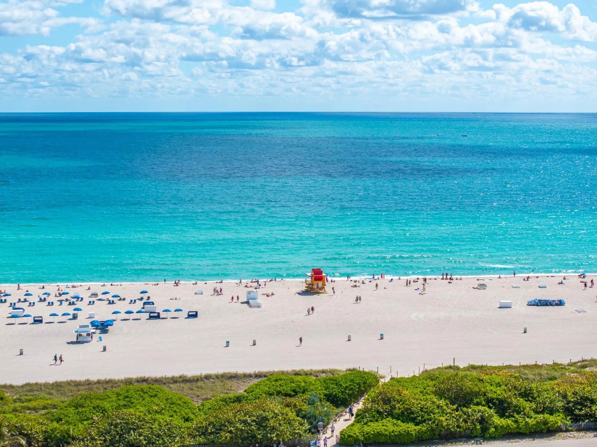 Beach in Luxuri Suites