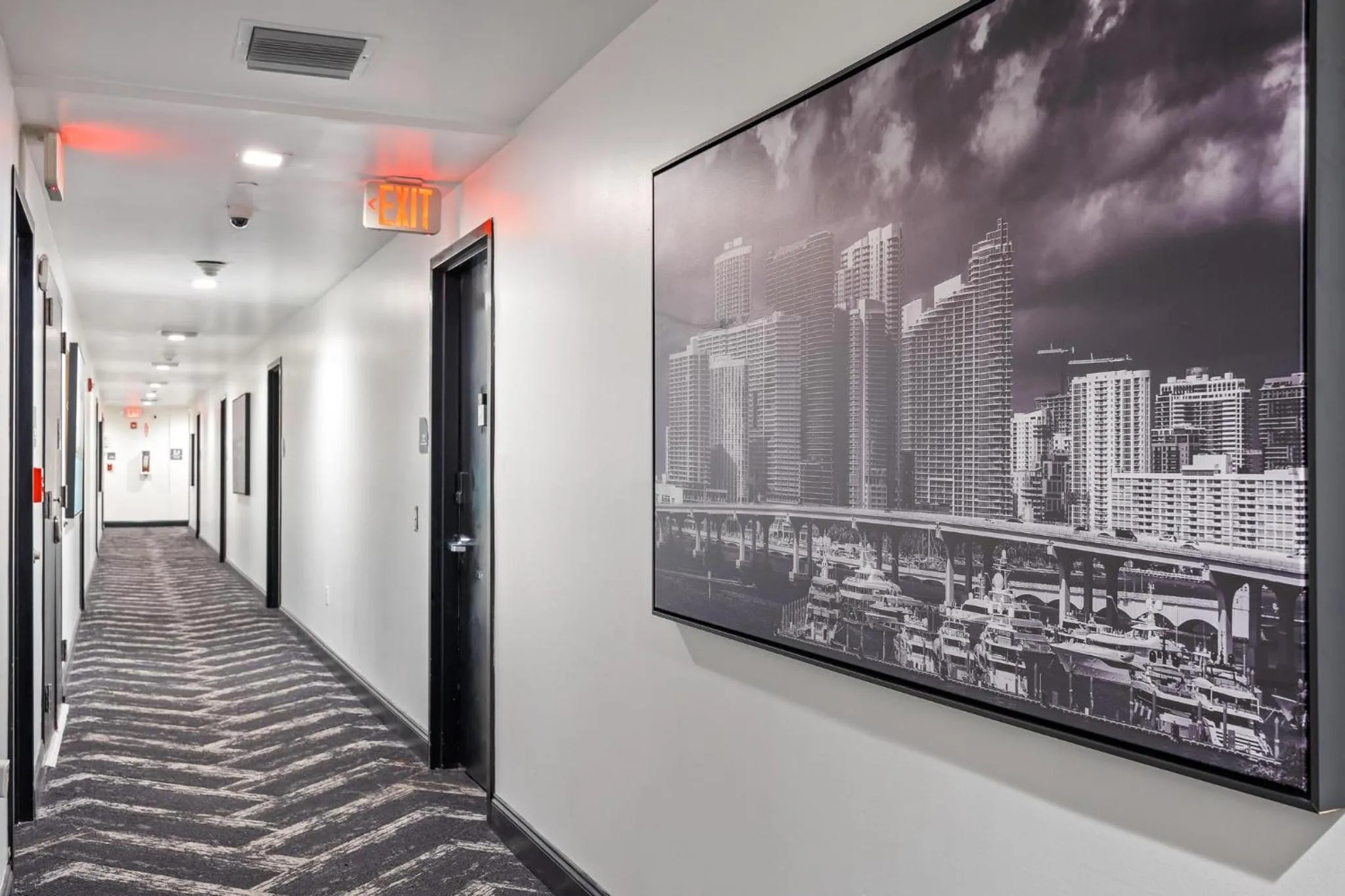 Property building in Luxuri Suites