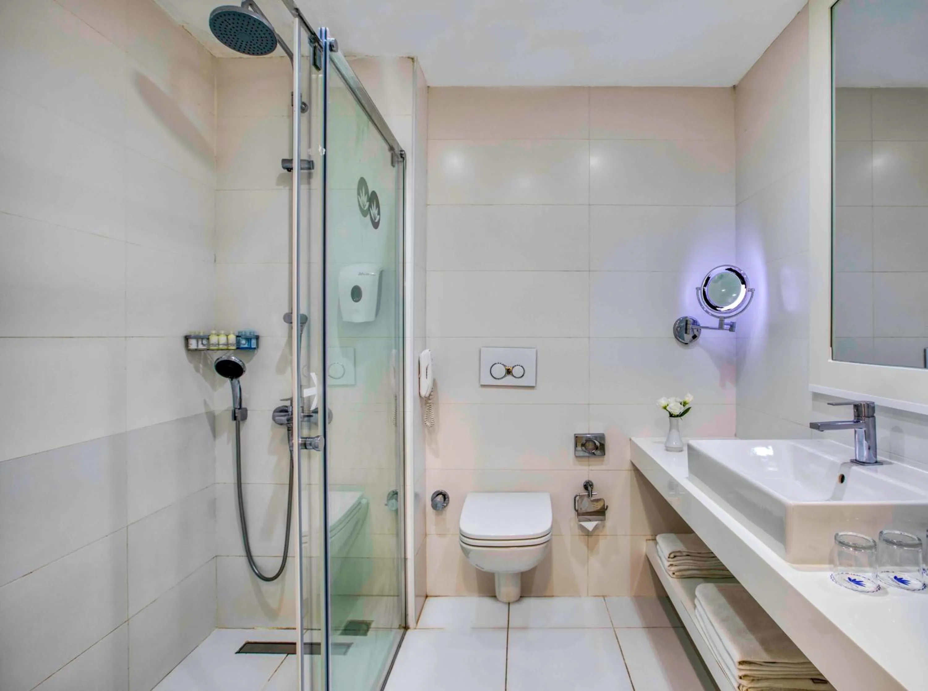 Shower in Labranda TMT Bodrum