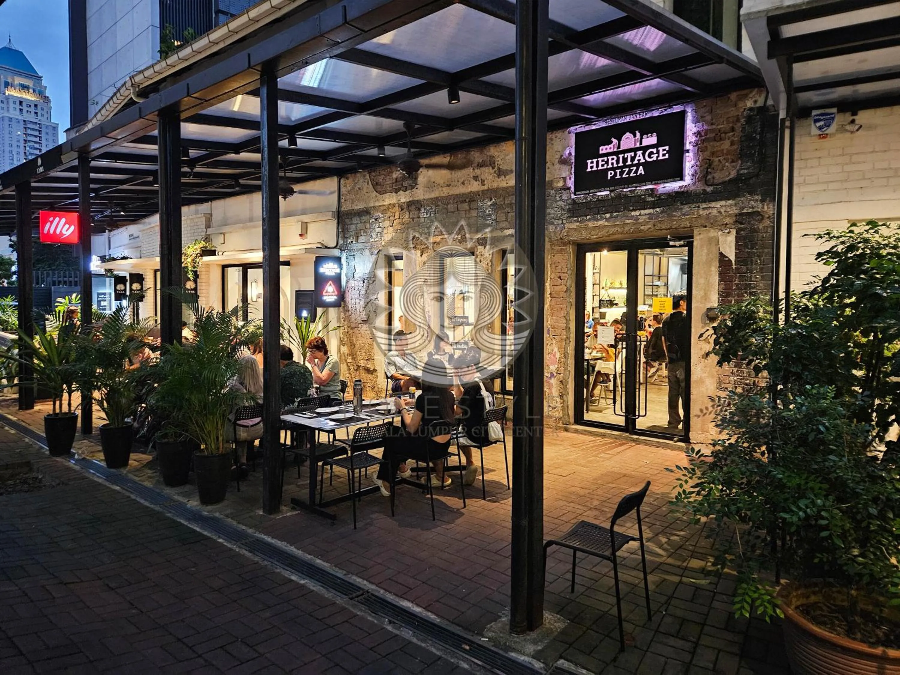 Restaurant/places to eat in HOME STYLE at Platinum Suites 2 KLCC Twin Towers