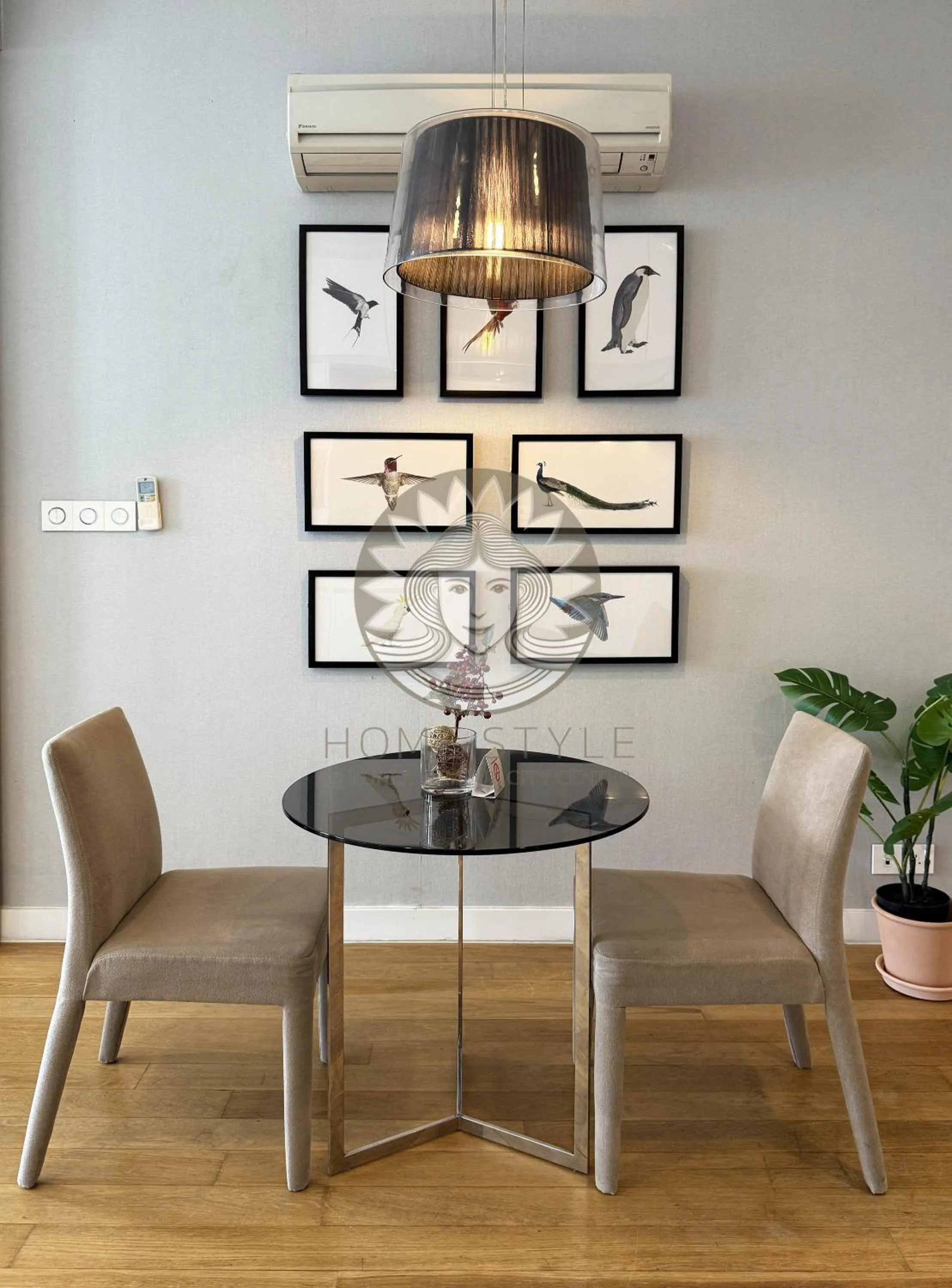 Dining area in HOME STYLE at Platinum Suites KLCC Twin Towers