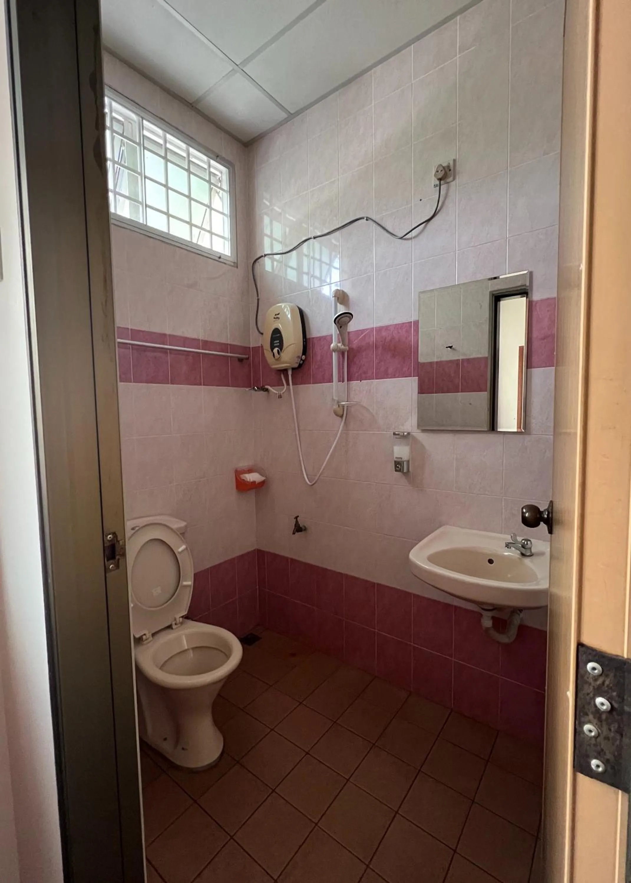 Bathroom in SL Villa Guesthouse, Kuantan
