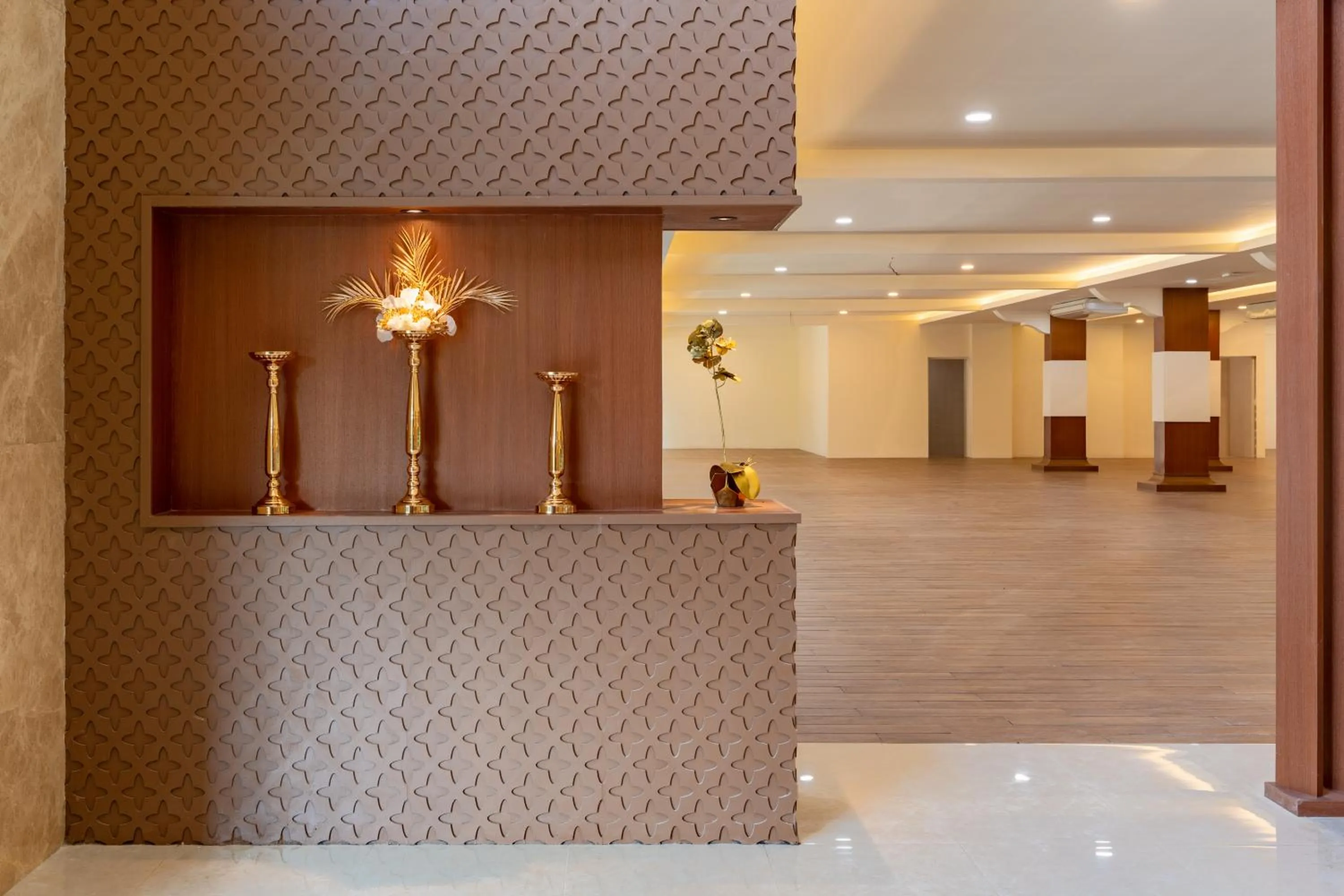 Text overlay in The Omala Resort Tretes