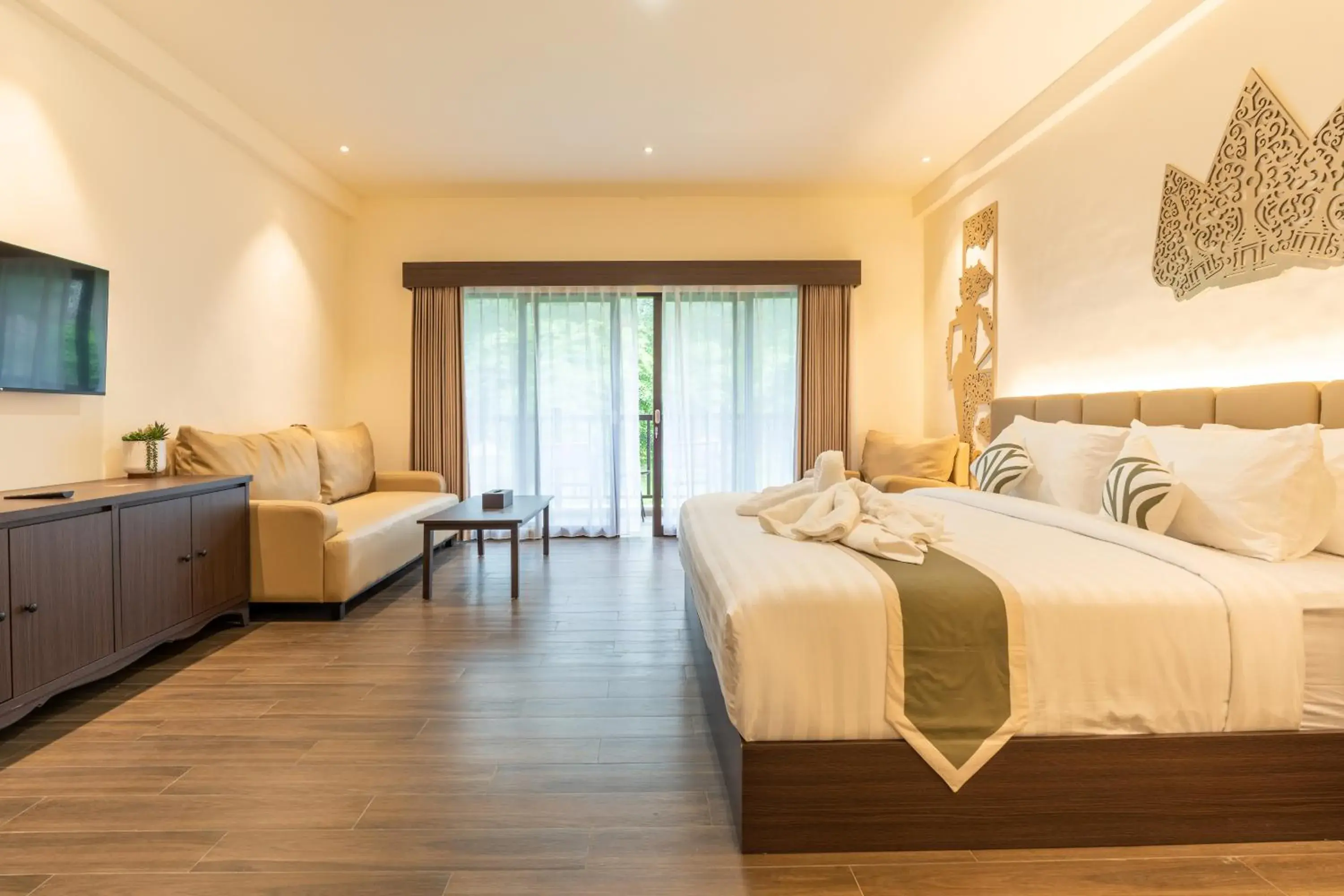 Deluxe Double or Twin Room with Mountain View in The Omala Resort Tretes Deluxe Double or Twin Room with Mountain View in The Omala Resort Tretes