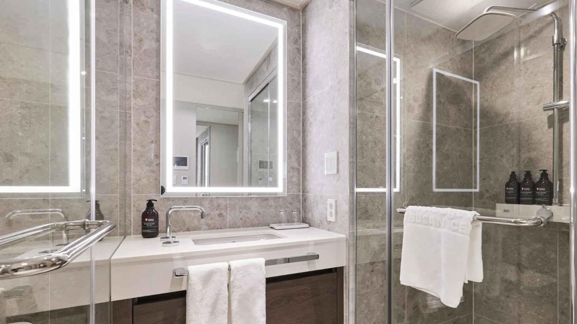 Travelodge Suites Busan Centum