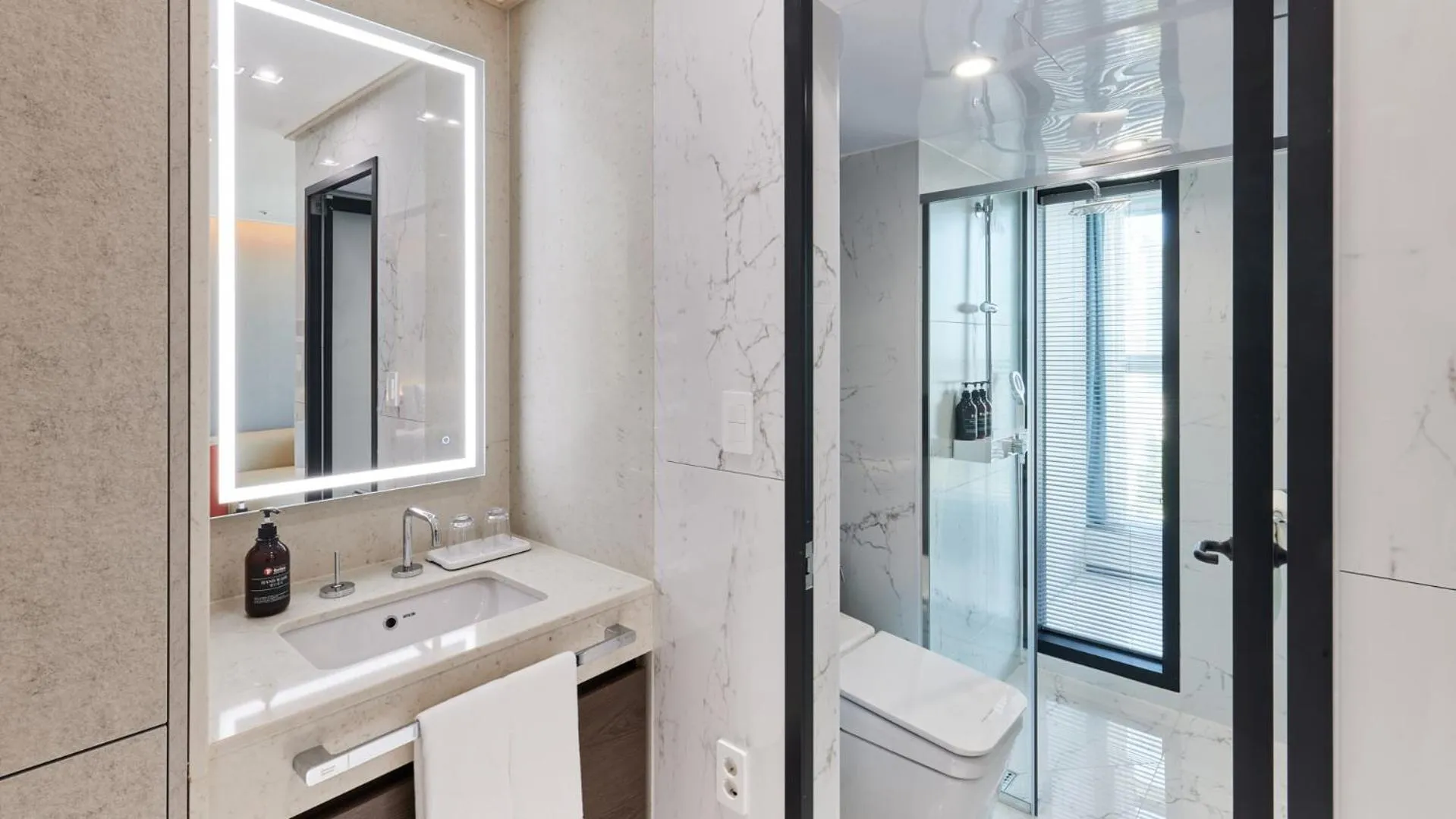 Travelodge Suites Busan Centum