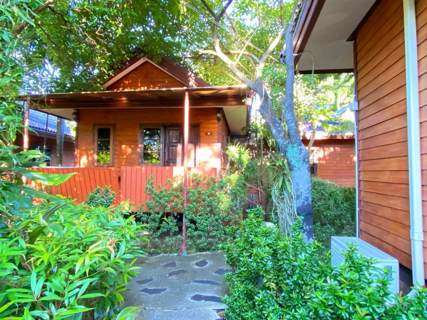 Property building in Samran Resort