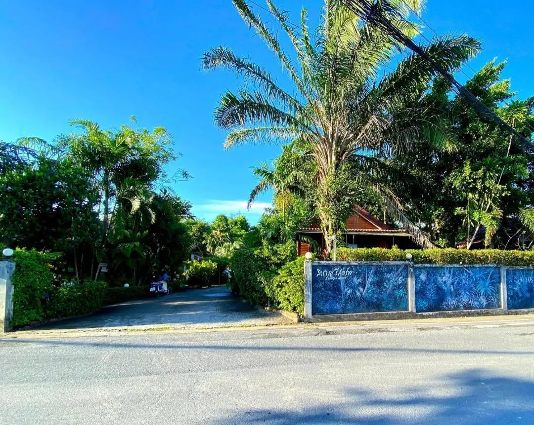 Garden in Samran Resort