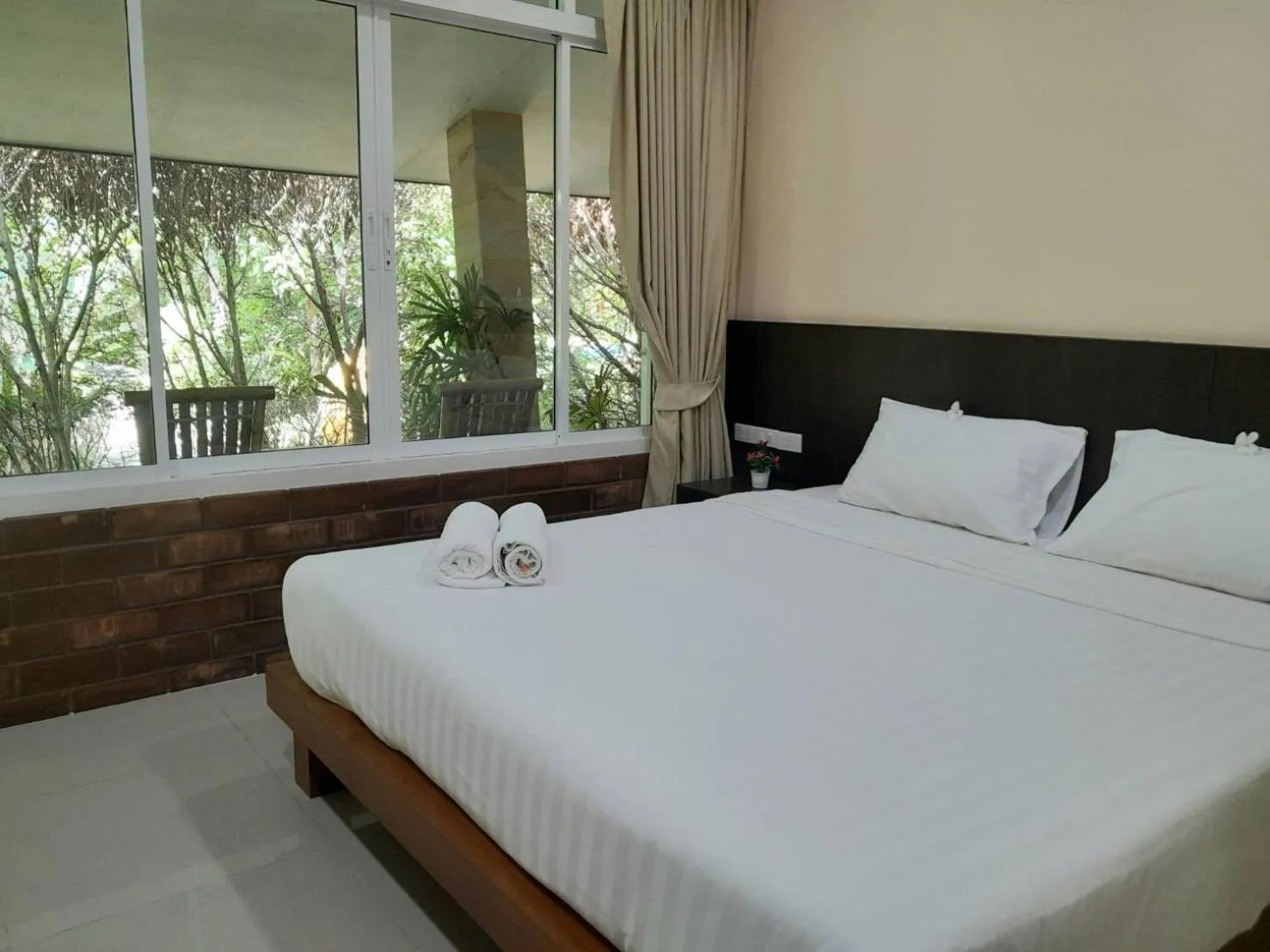Bed in Samran Resort