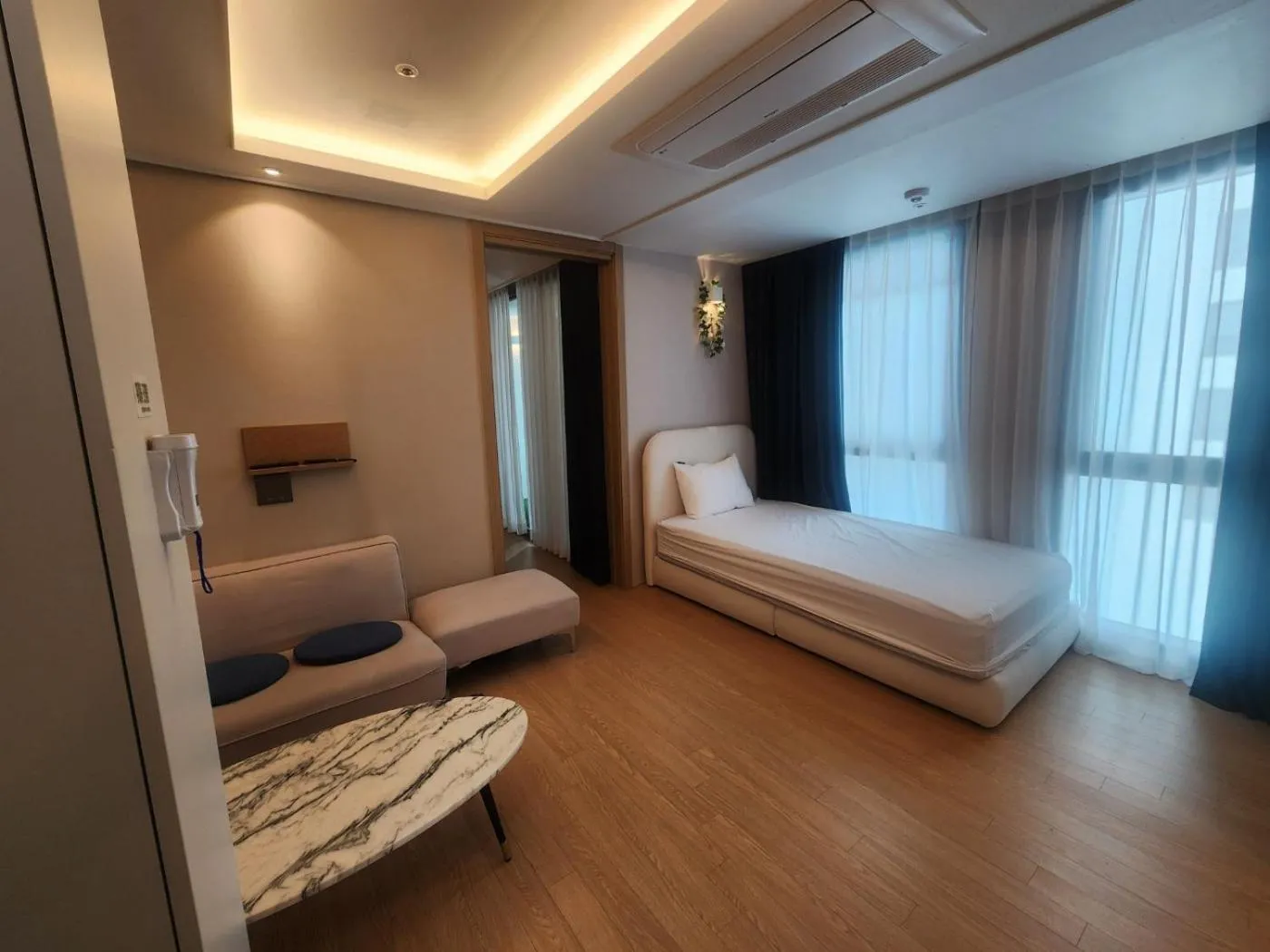 Bed in Elbon the stay with A1